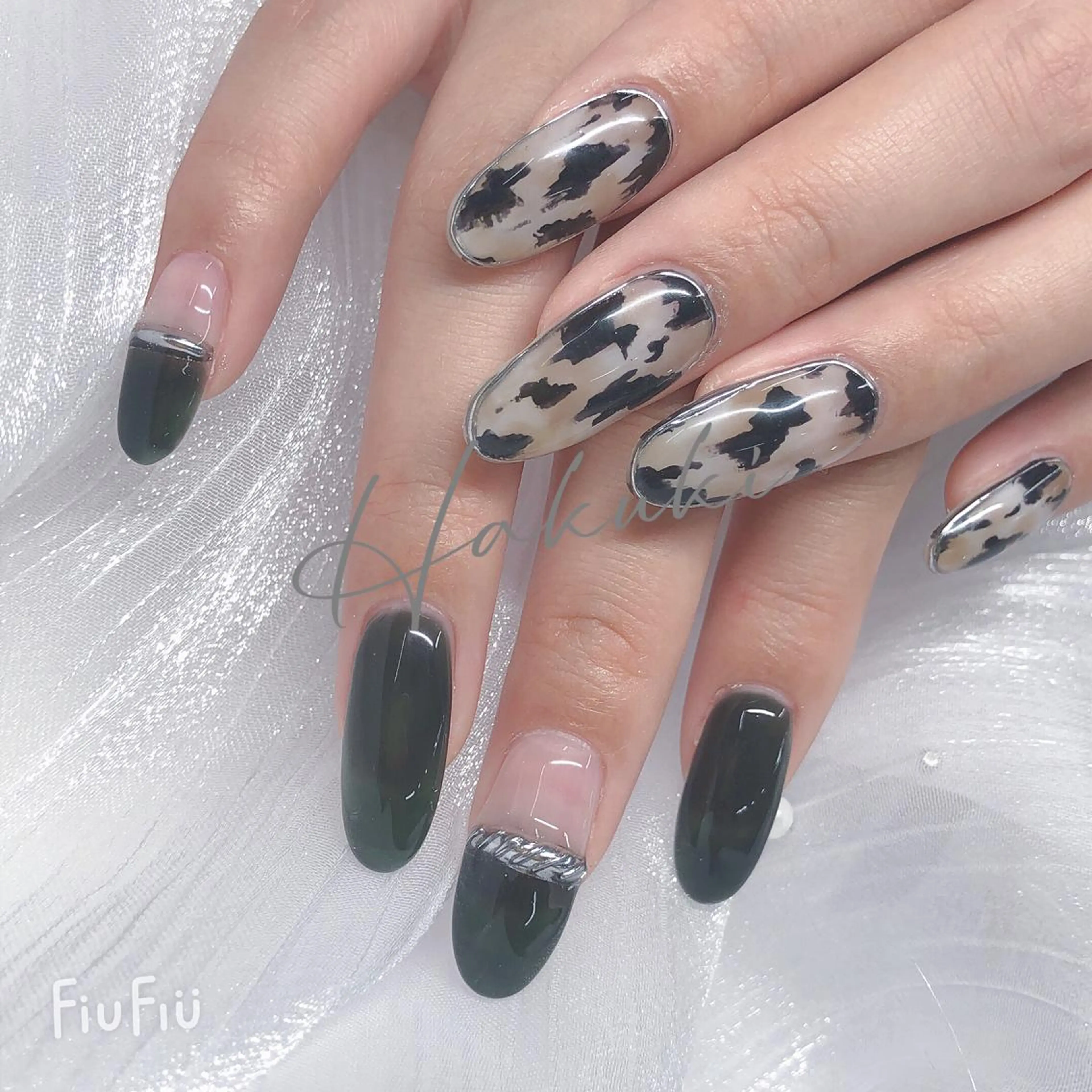 ネイル ハンドネイル ハンドケア ハク キのネイルデザイン