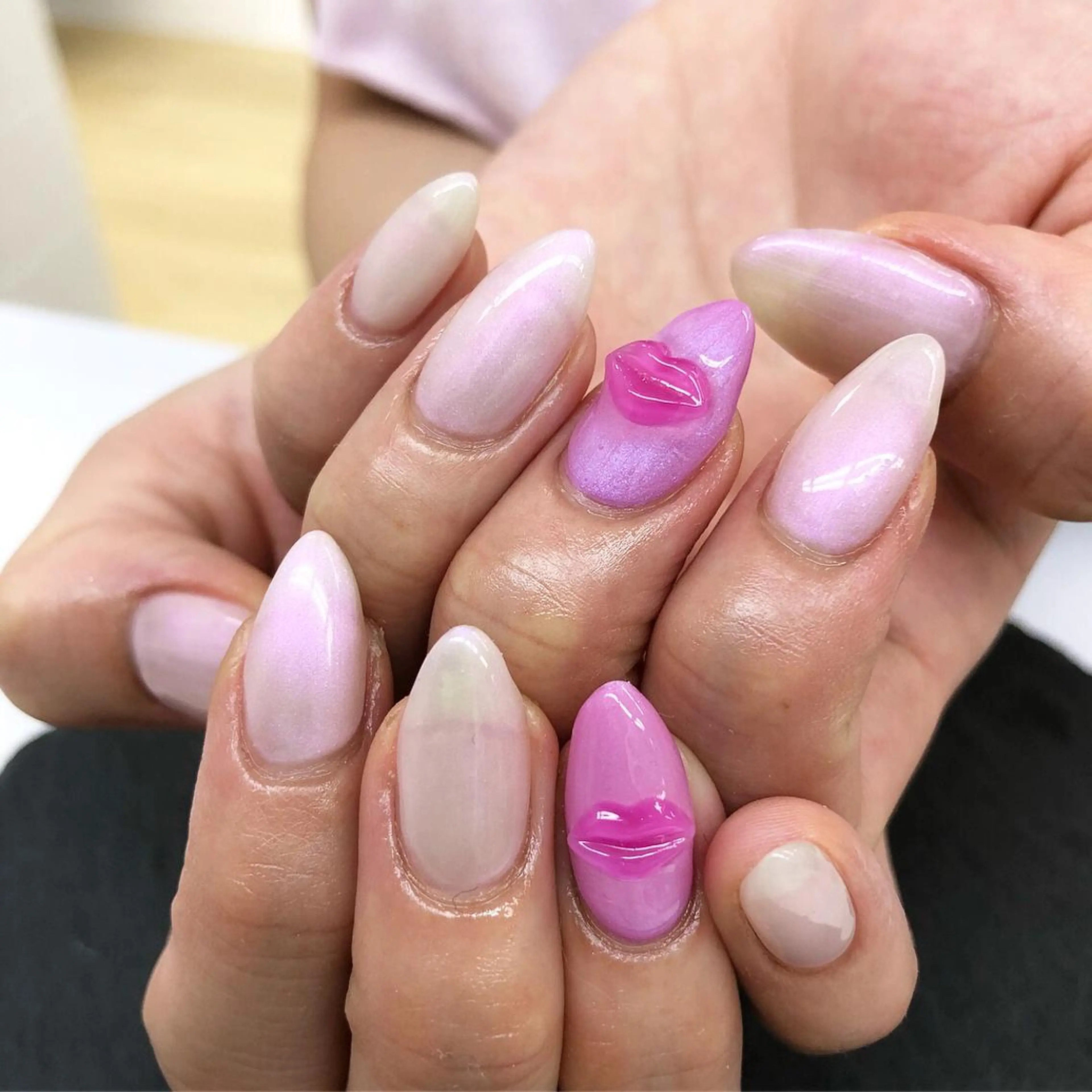 ネイル esNail&eye イーズネイル＆アイのネイルデザイン