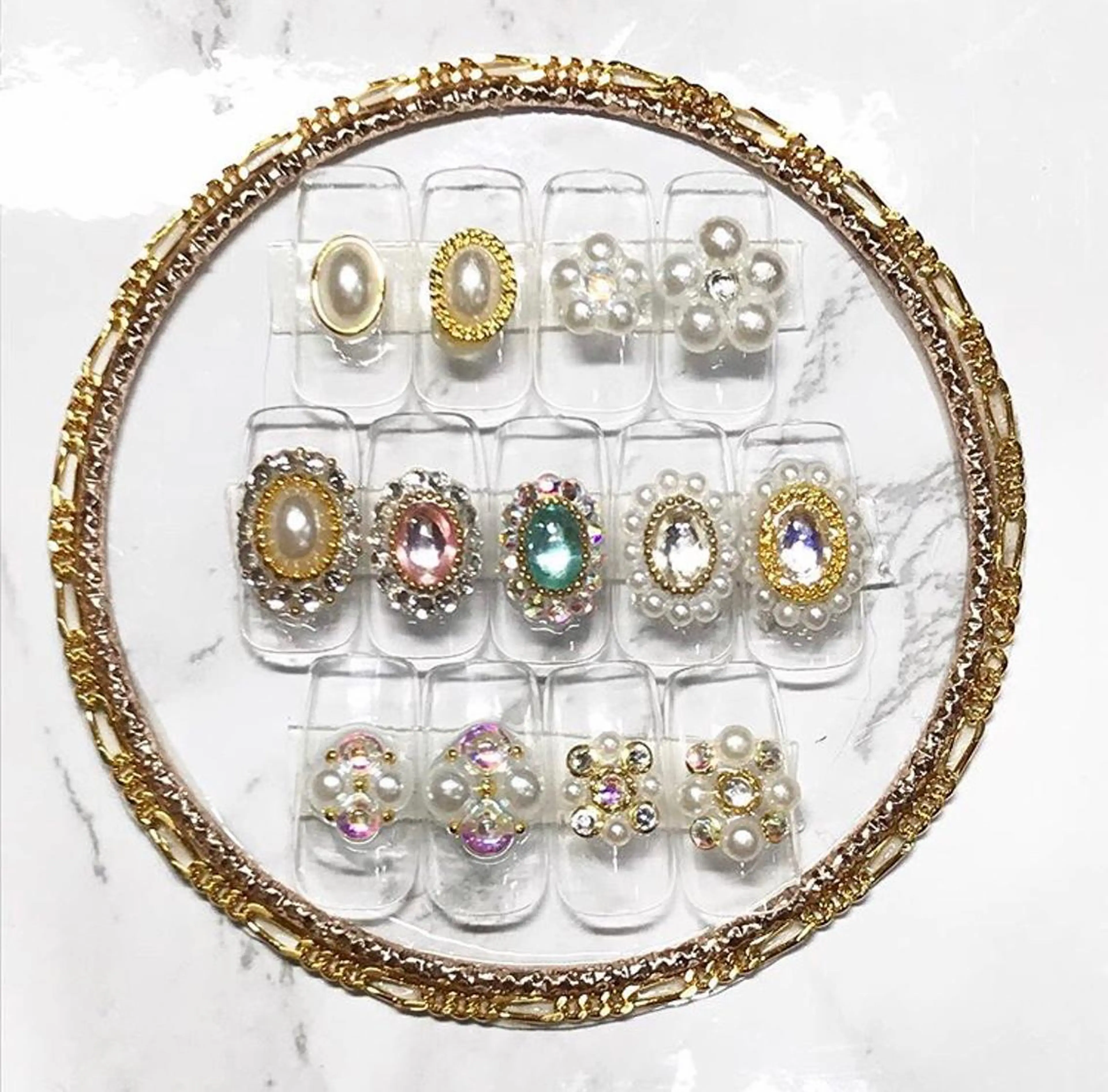 ネイル 渋谷ビュレネイル Kaoruのネイルデザイン