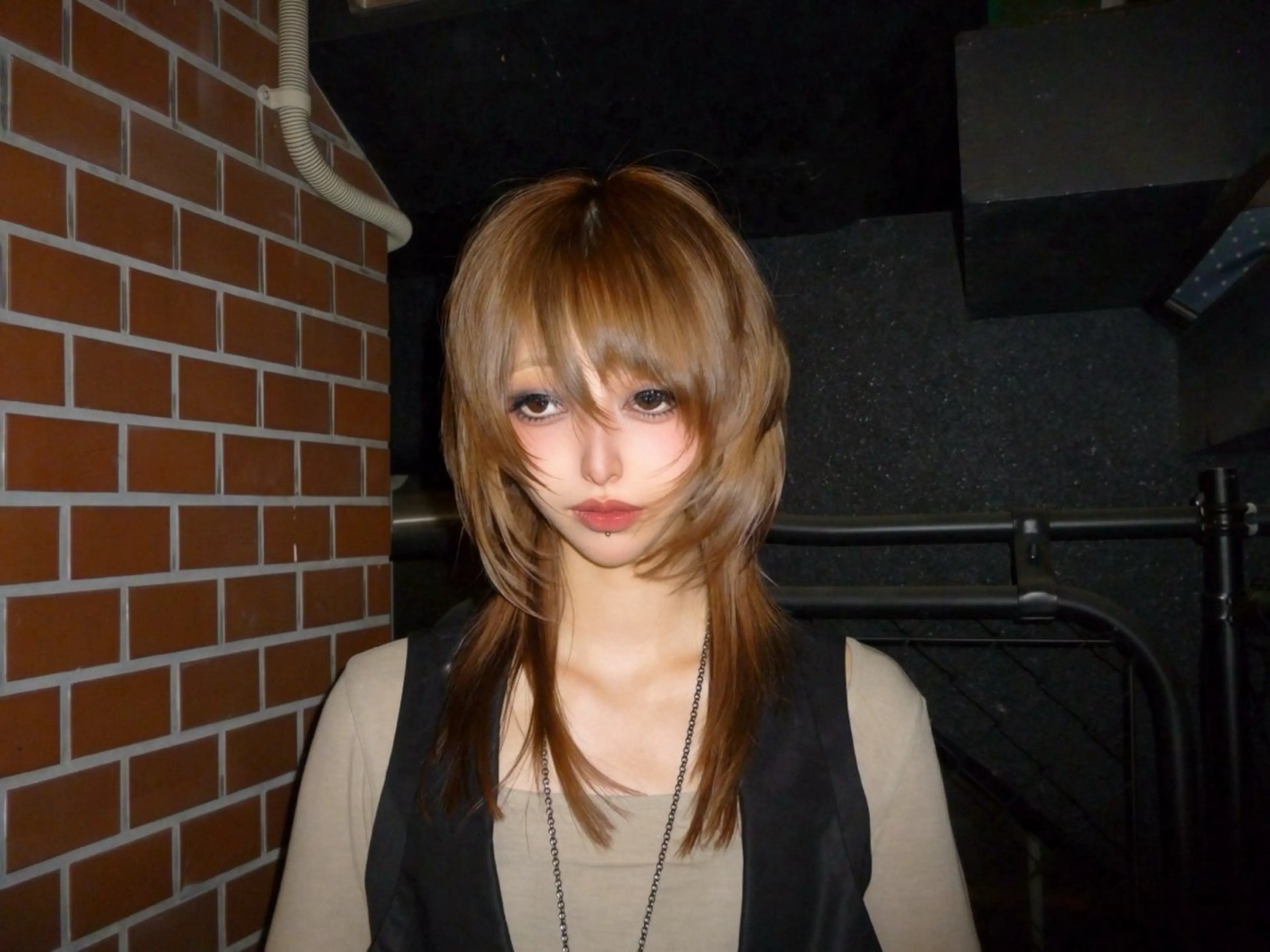 ミディアム カラー レイヤー/グランジ shunのヘアスタイル