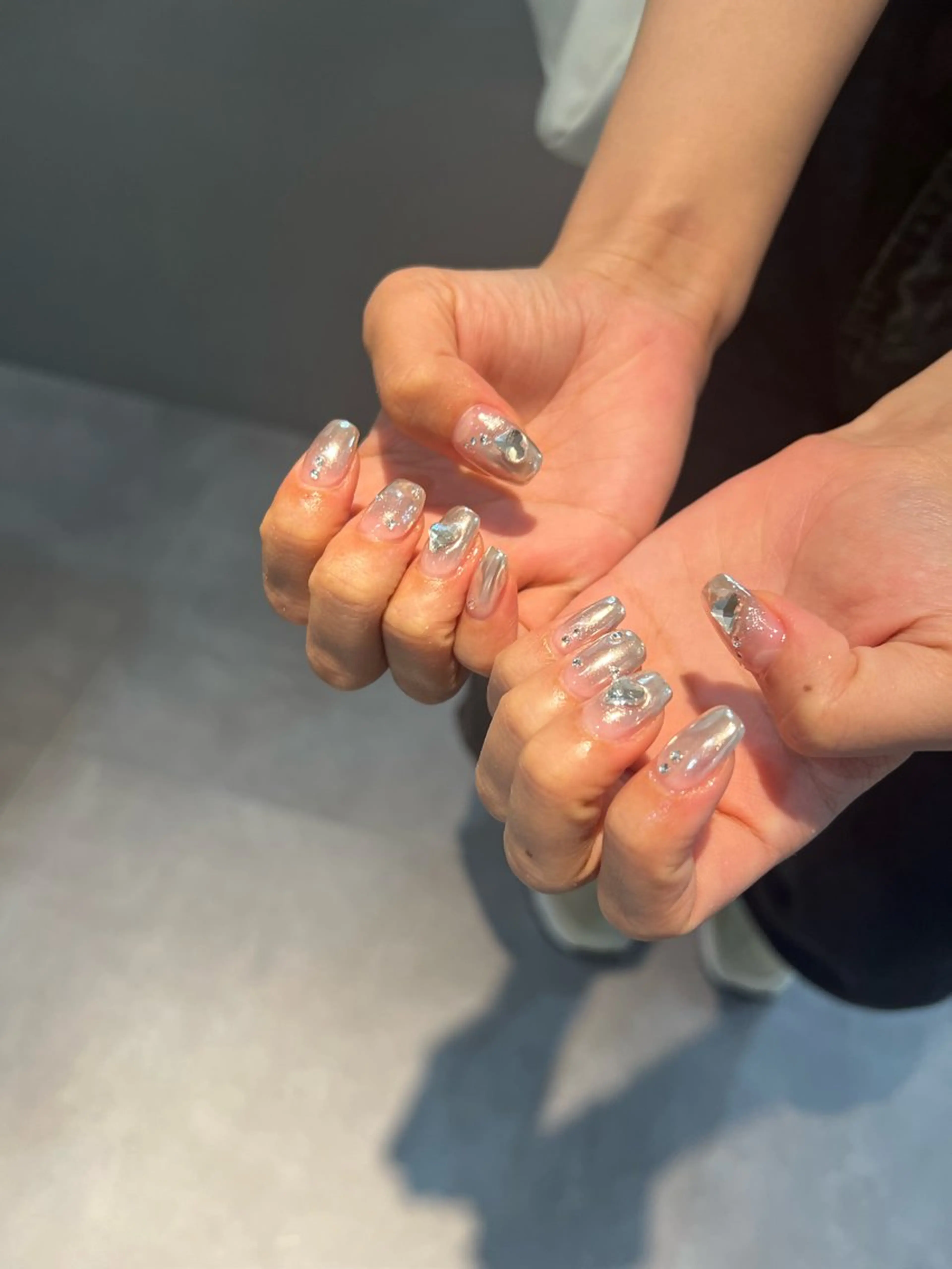 ネイル アートネイル グラデーション ミラーネイル nail salon tiffin【ティフィン】所属・tiffin♡ mizukiのネイルデザイン