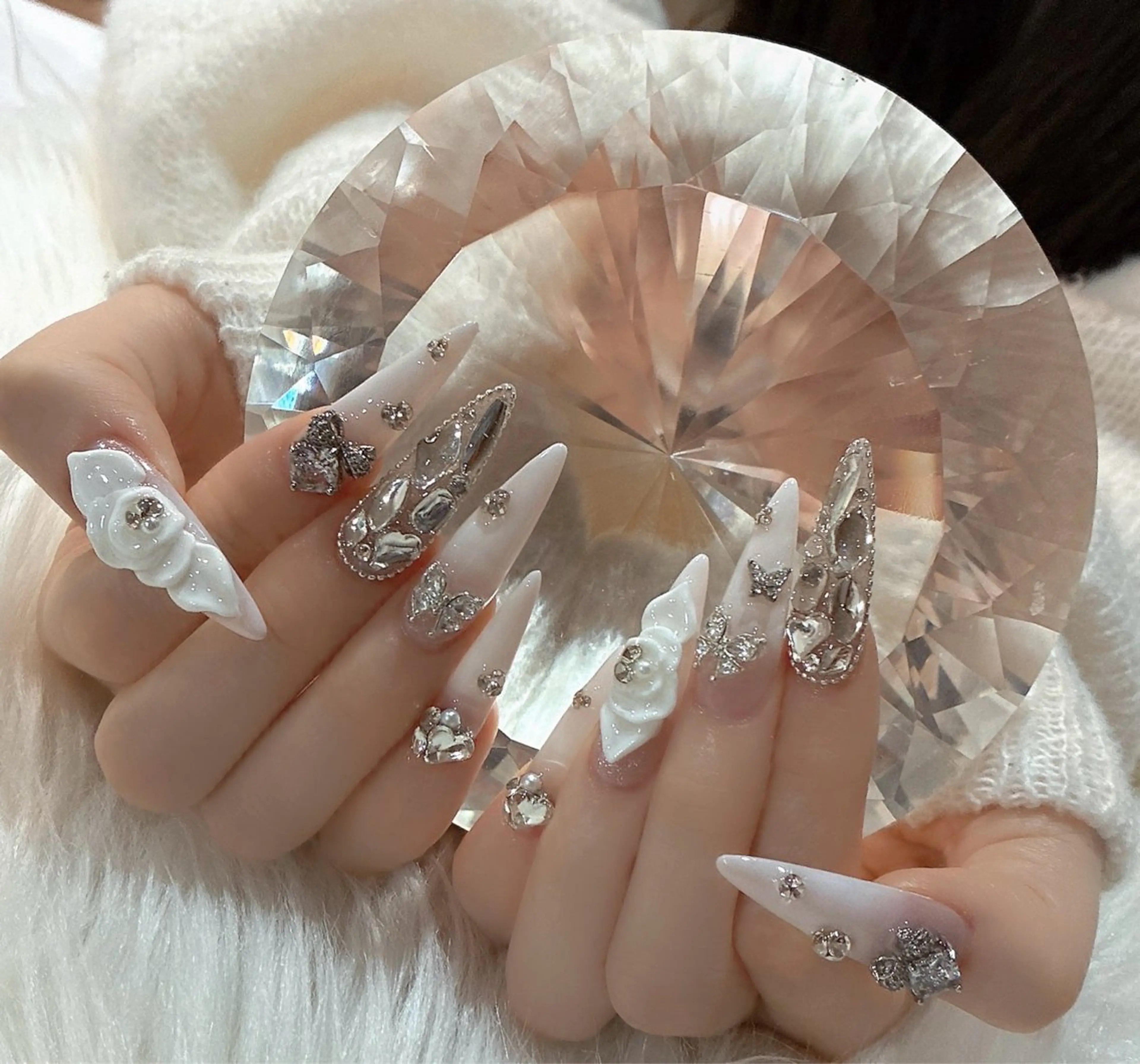 ネイル ハンドネイル LoaChaton kaeのネイルデザイン