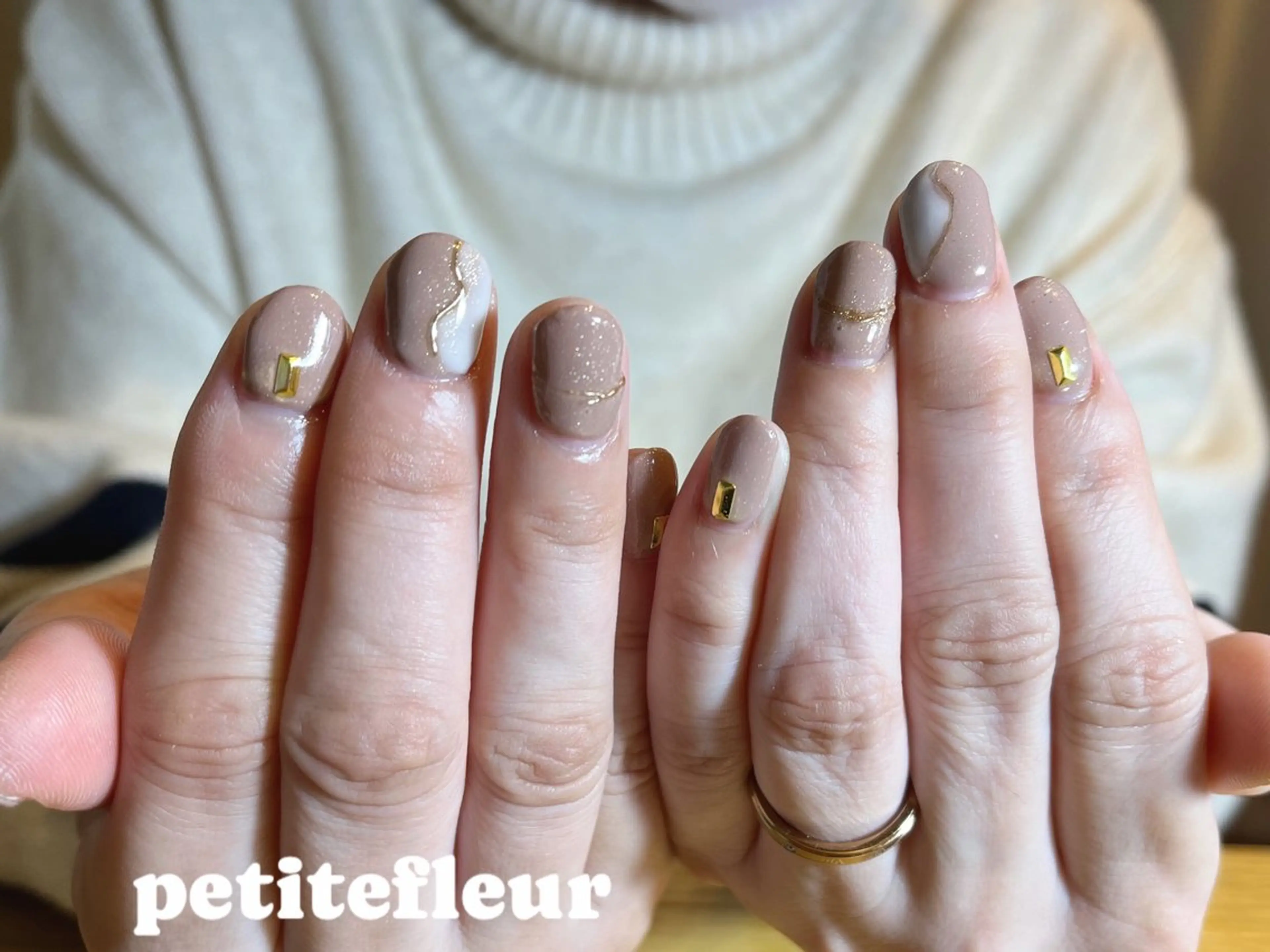 ネイル ハンドネイル ビューティーサロン プチフルールのネイルデザイン