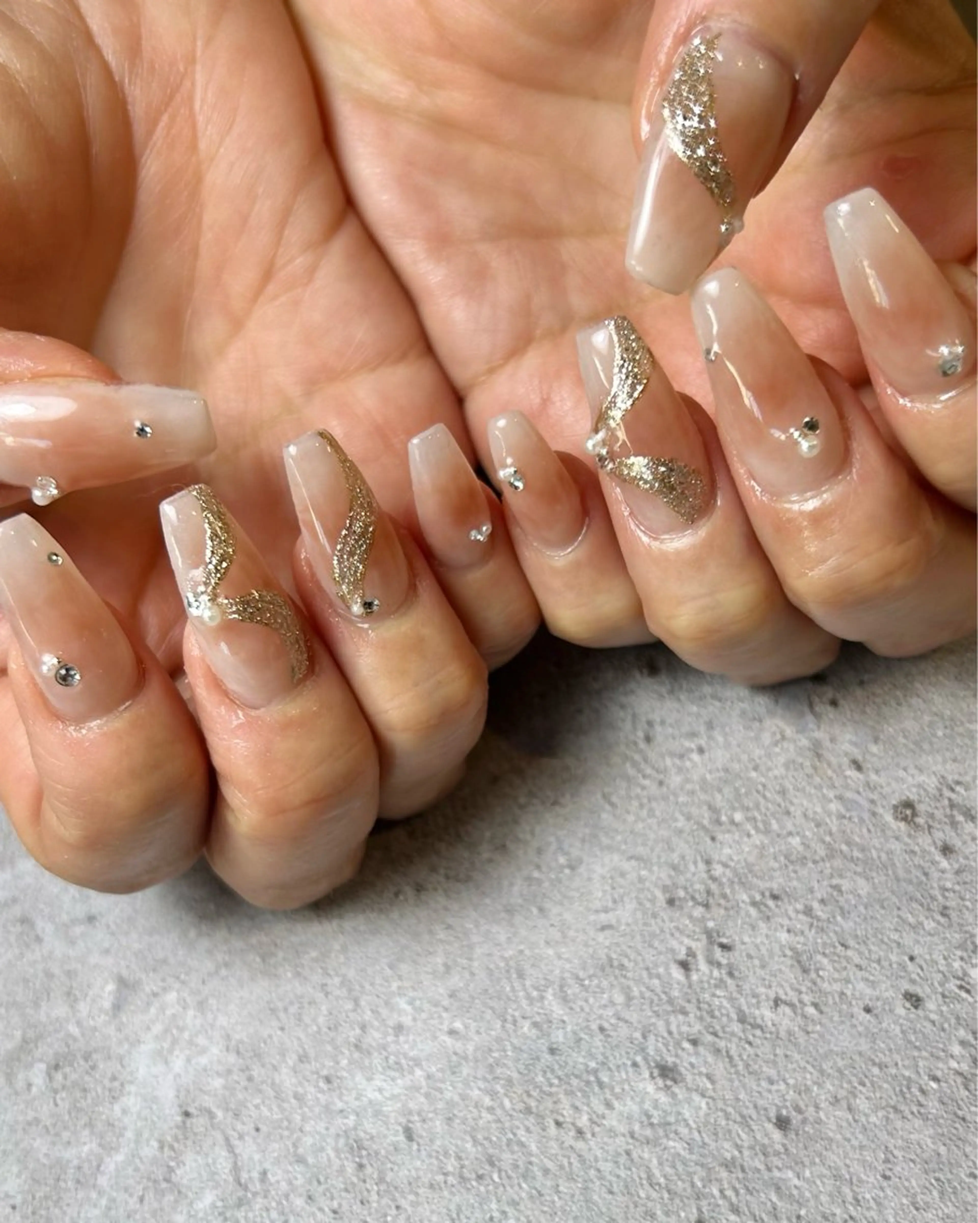 ネイル ゴールド 持ち込み リボン スカルプネイル ハンドネイル Reflection marikoのネイルデザイン