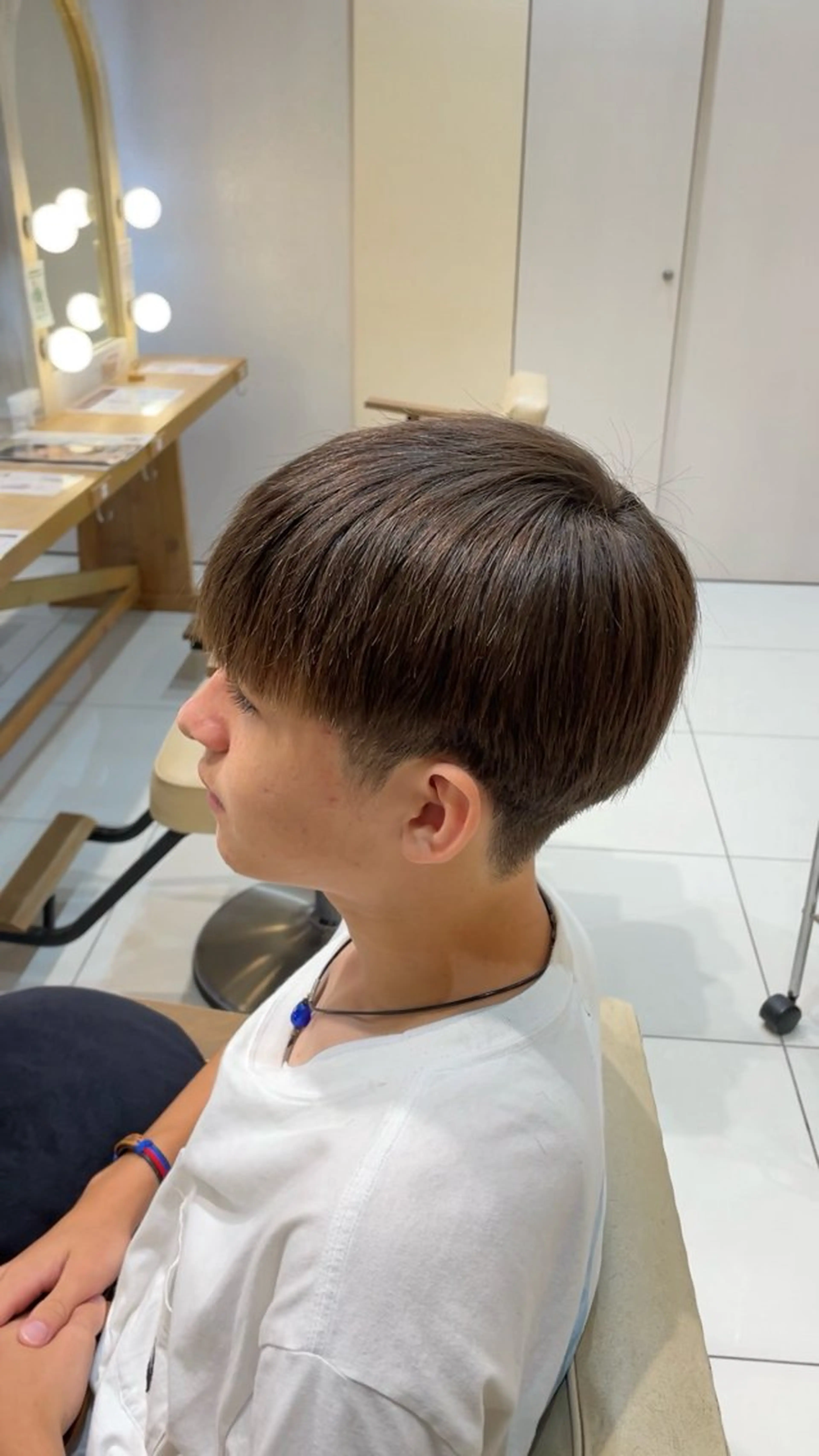 ミディアム パーマ メンズ 本厚木｜縮毛矯正/ 酸性スト専門サロンのヘアスタイル