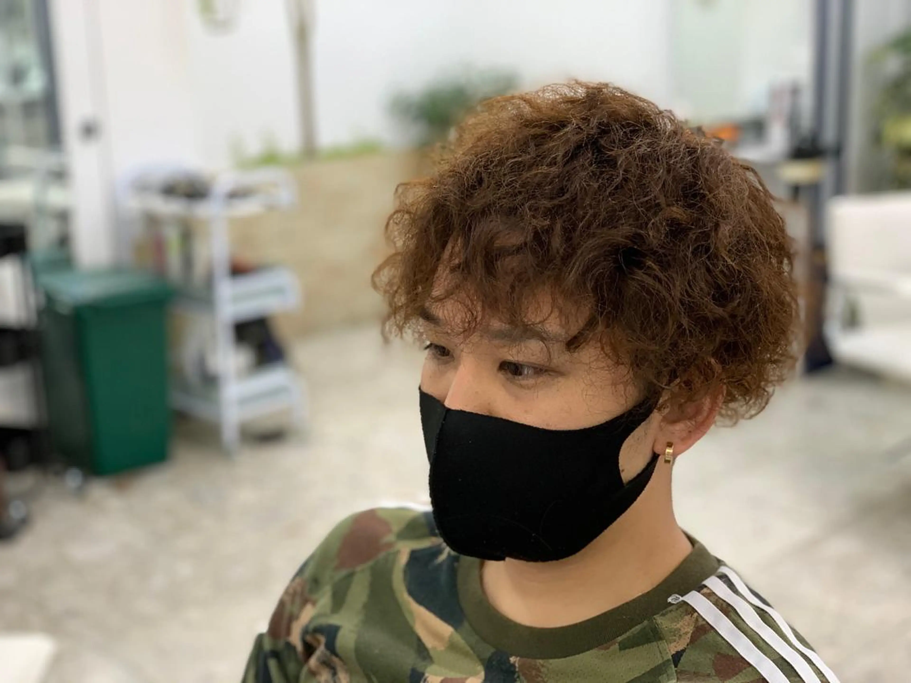 ミディアム カラー パーマ ハイライト&曲がる 縮毛矯正特化 玉置のヘアスタイル