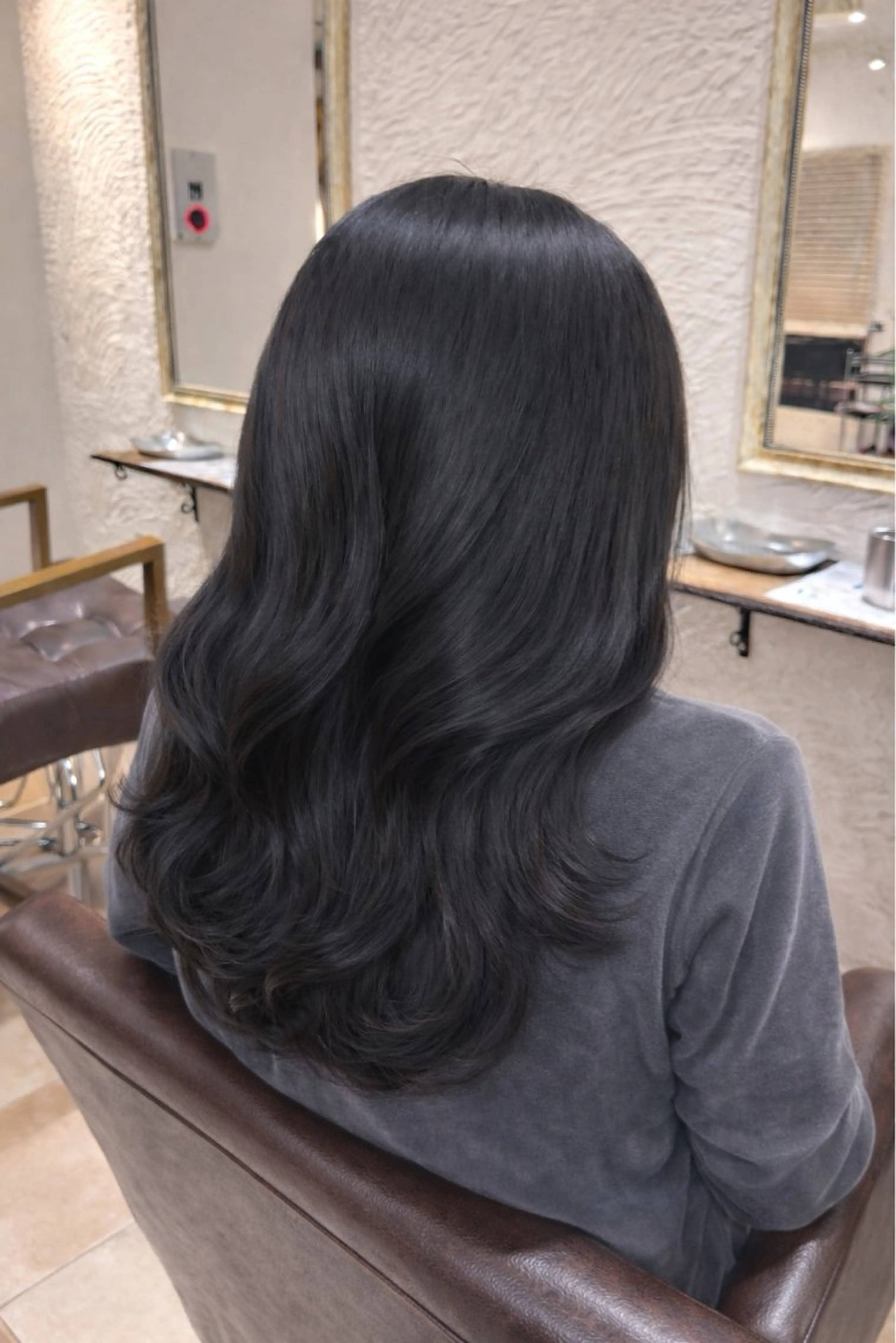 ロング カラー ヘアカラー トリートメント 🦋モデル募集中🦋 ナエのヘアスタイル