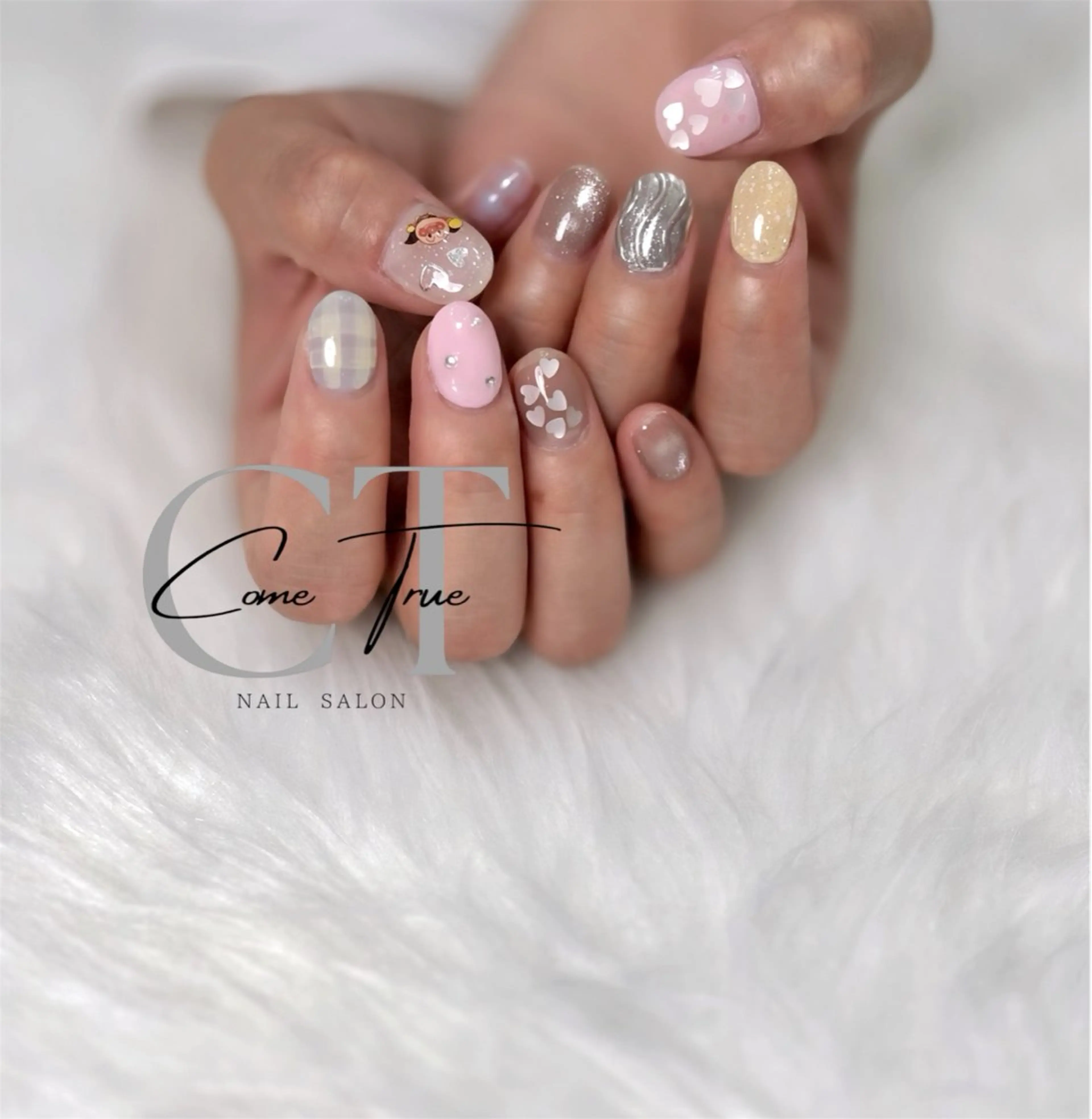 ネイル アートネイル 持ち込み ショートネイル シンプルネイル nail salon come trueのネイルデザイン