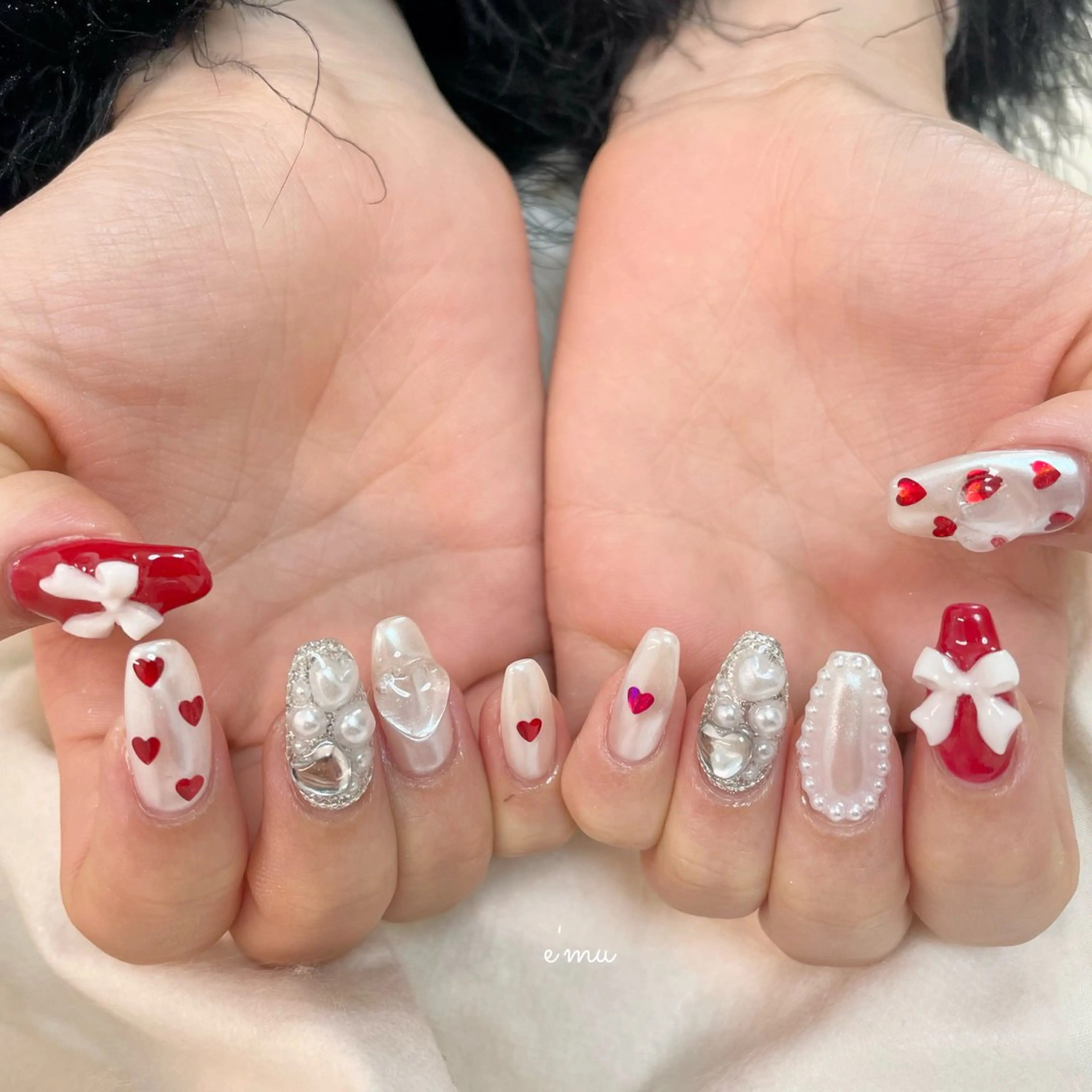 ネイル ガーリー ハンドネイル nail salon e'mu💐のネイルデザイン