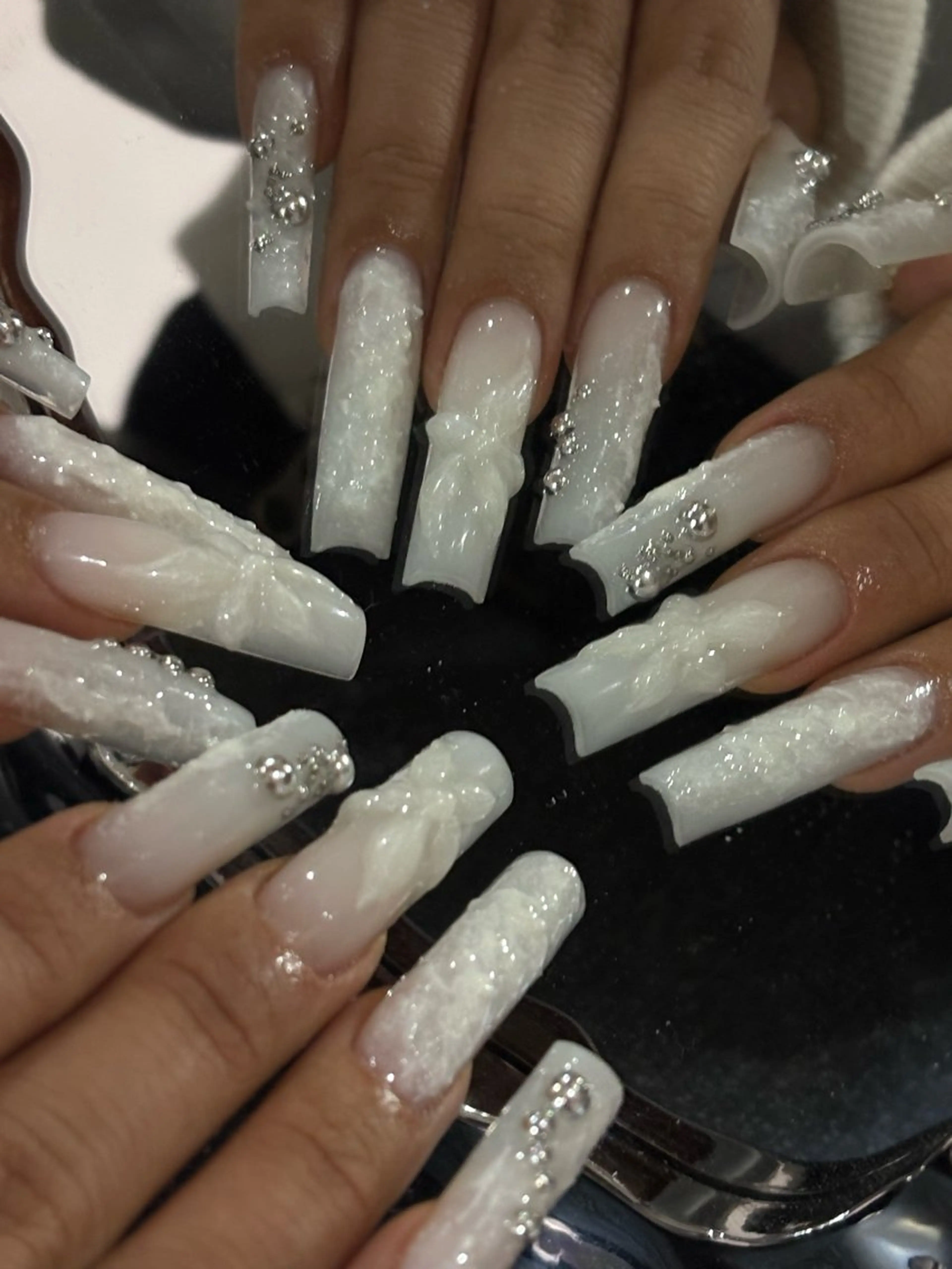 ネイル ハンドネイル Dark honey スカルプ専門原宿店のネイルデザイン