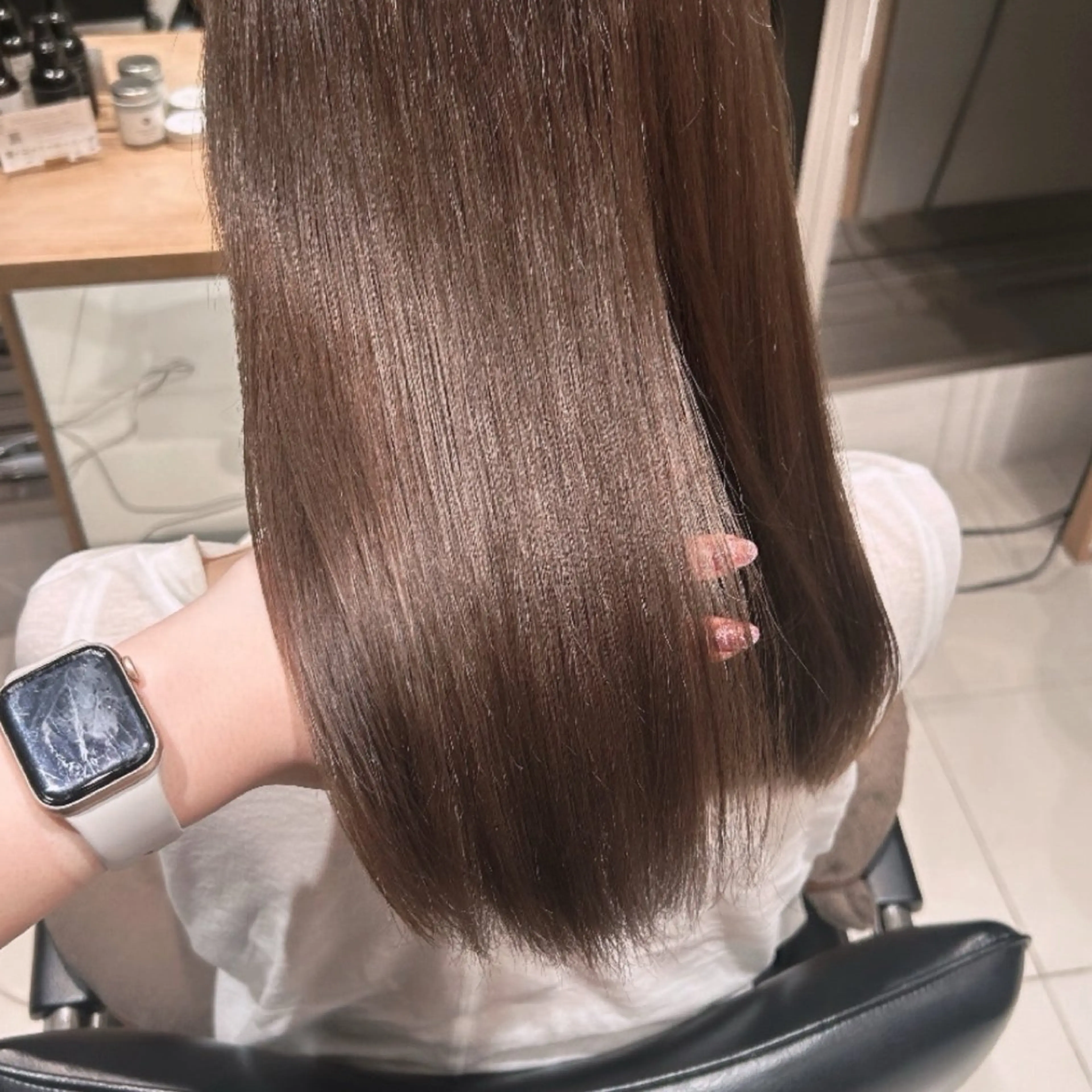 カラー ︎︎🌟韓国艶カラー ︎🌟璃奈 (リナ)のヘアスタイル