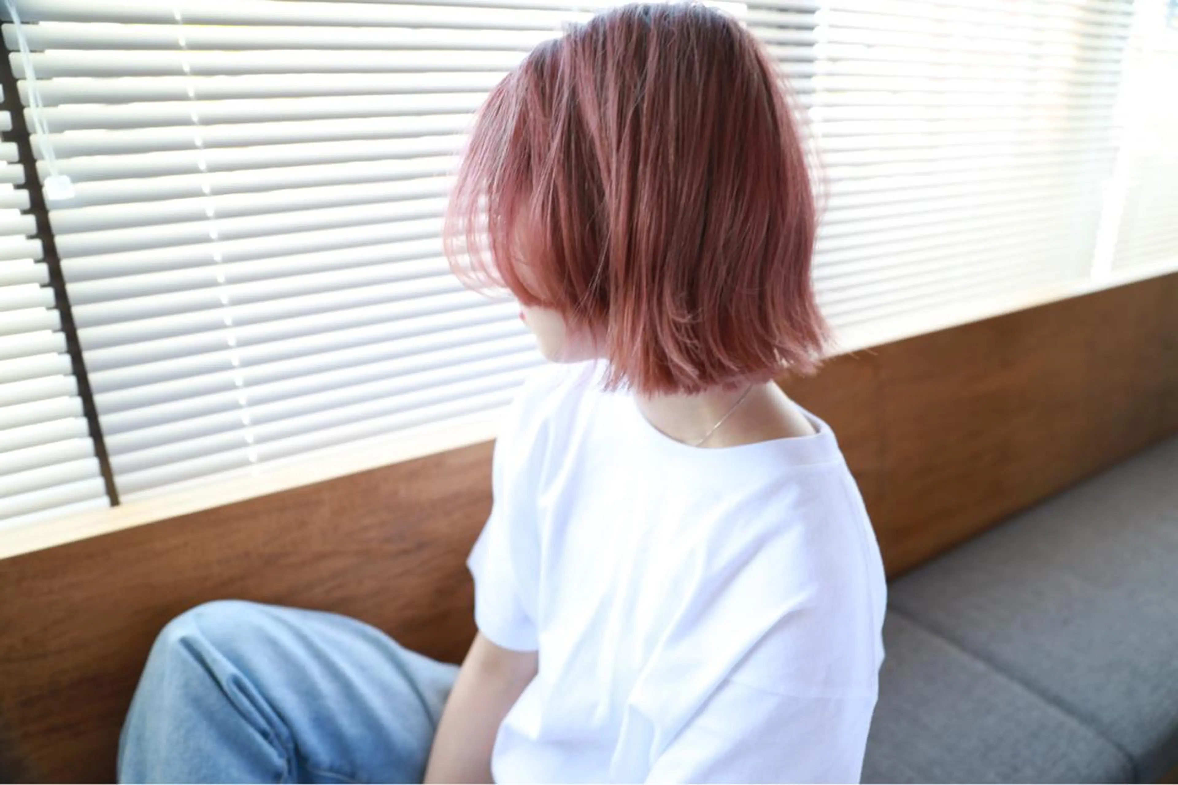 ショート カラー ピンクカラー ホワイトピンク ブリーチカラーが人気 onnuのヘアスタイル