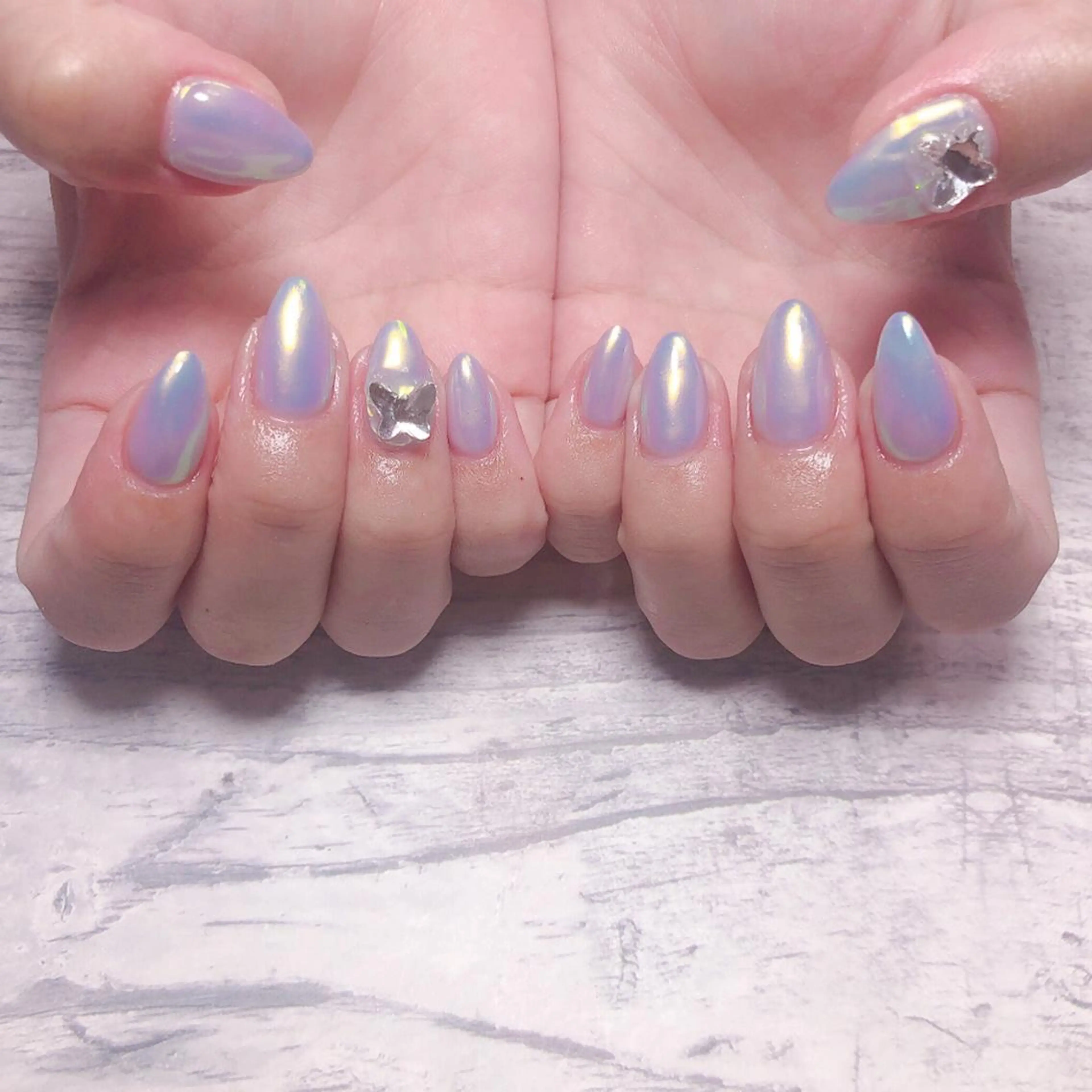 ネイル 個室ネイルサロンDolly  Girl〜ドーリーガール〜所属・DollyGirl KYOKOのネイルデザイン