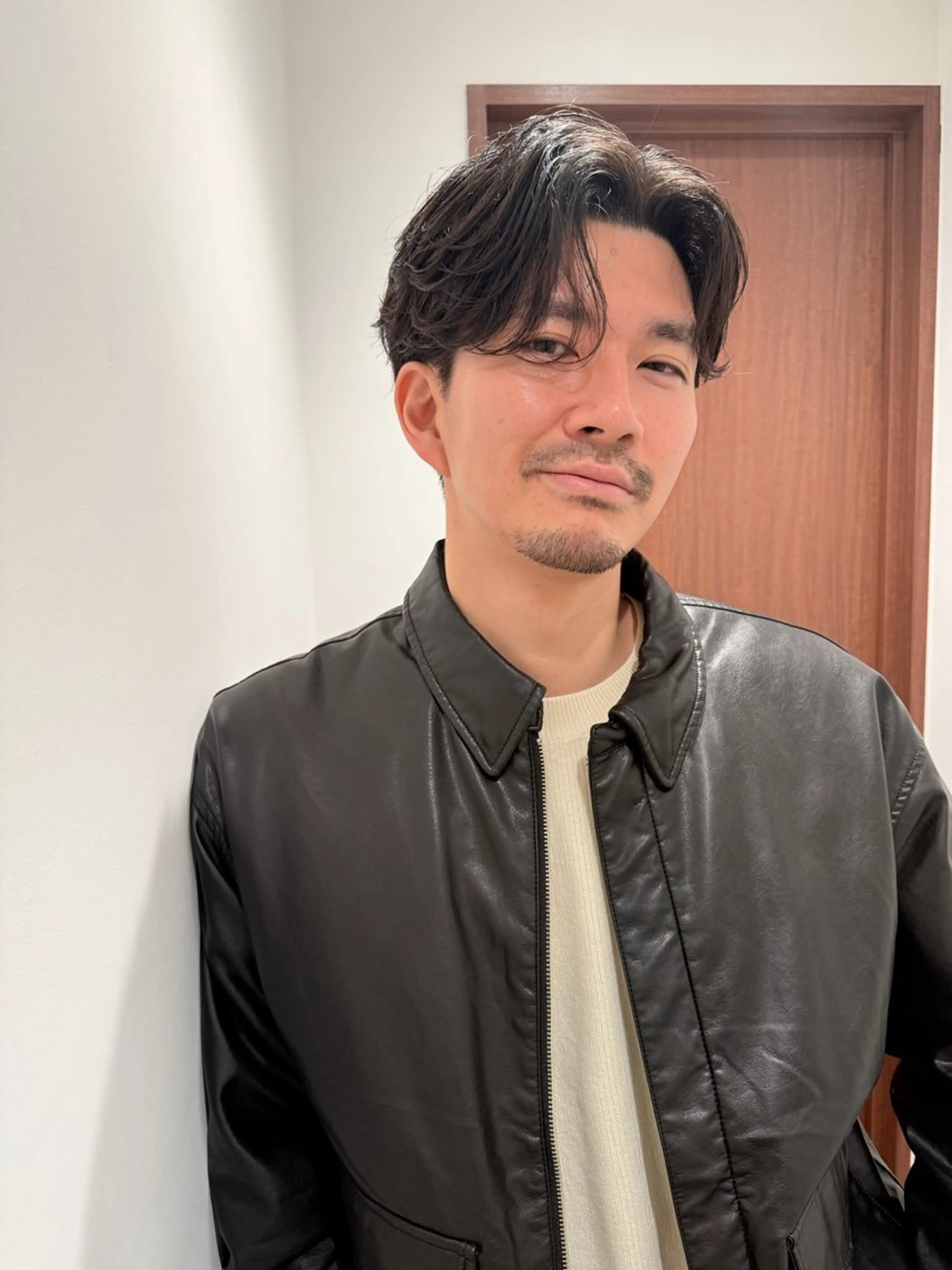 メンズ 立川ブリーチ ピンク宮崎のヘアスタイル