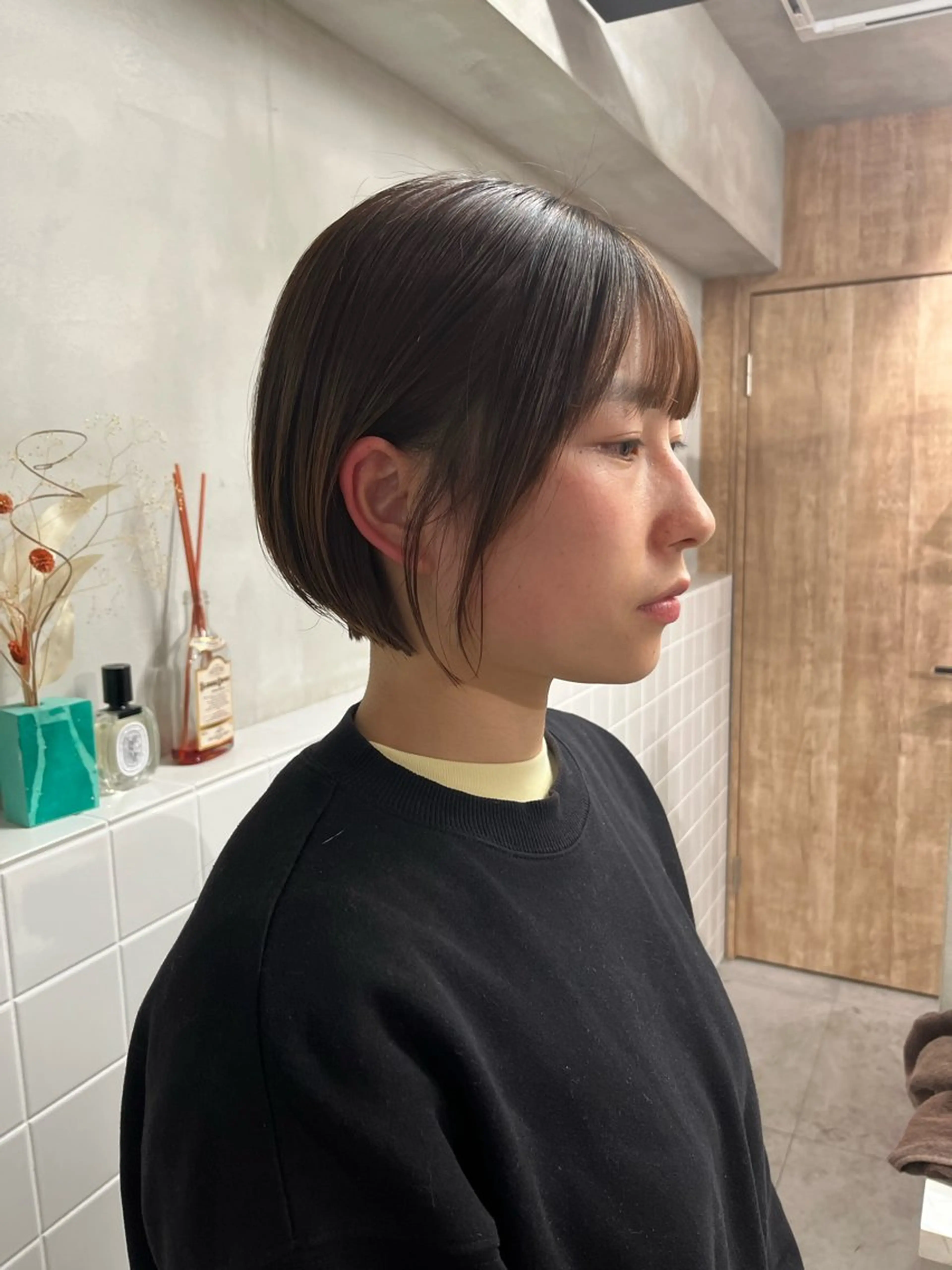 ショート ボブ anon Loemのヘアスタイル