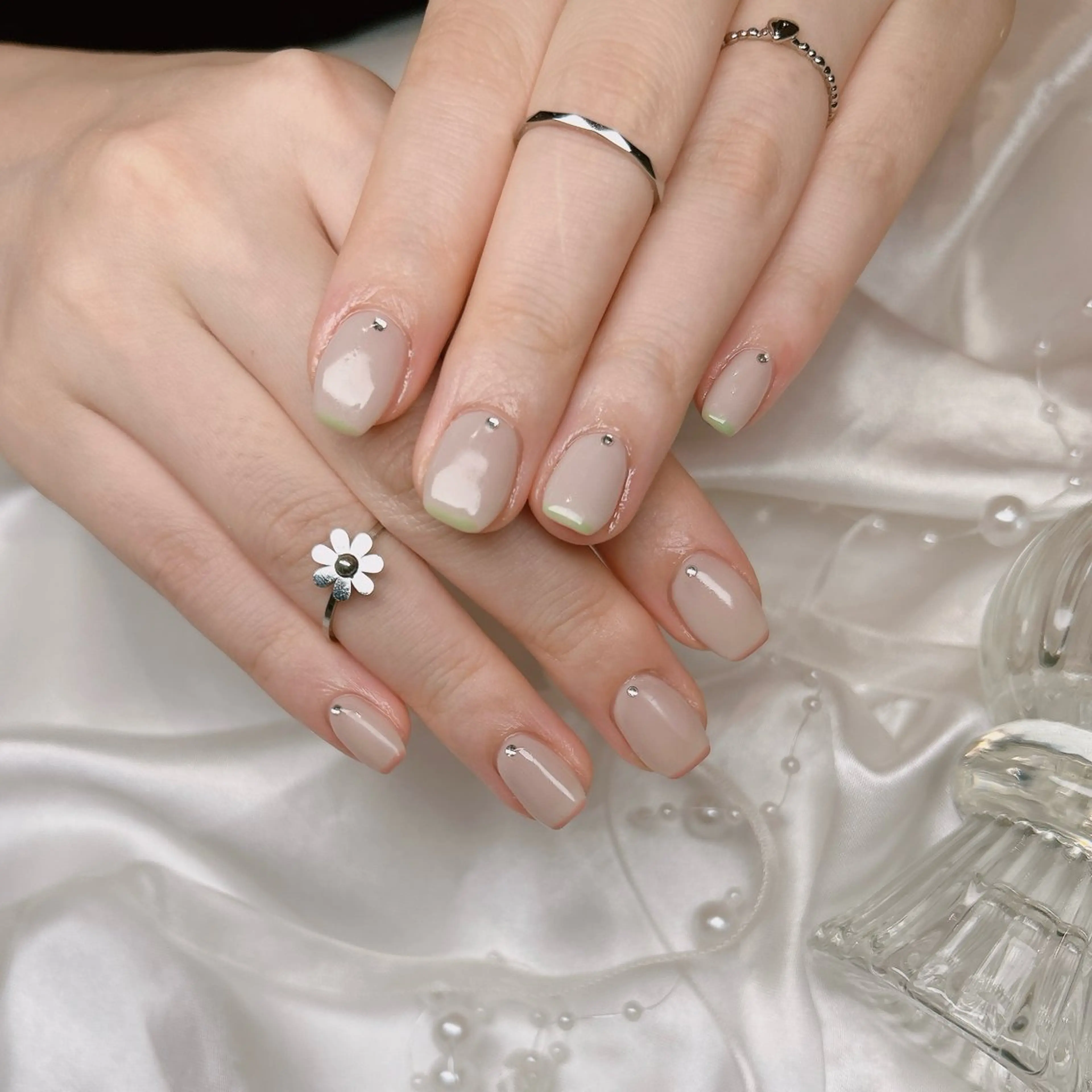 ネイル シンプルネイル ハンドネイル junna のぞいてねのネイルデザイン