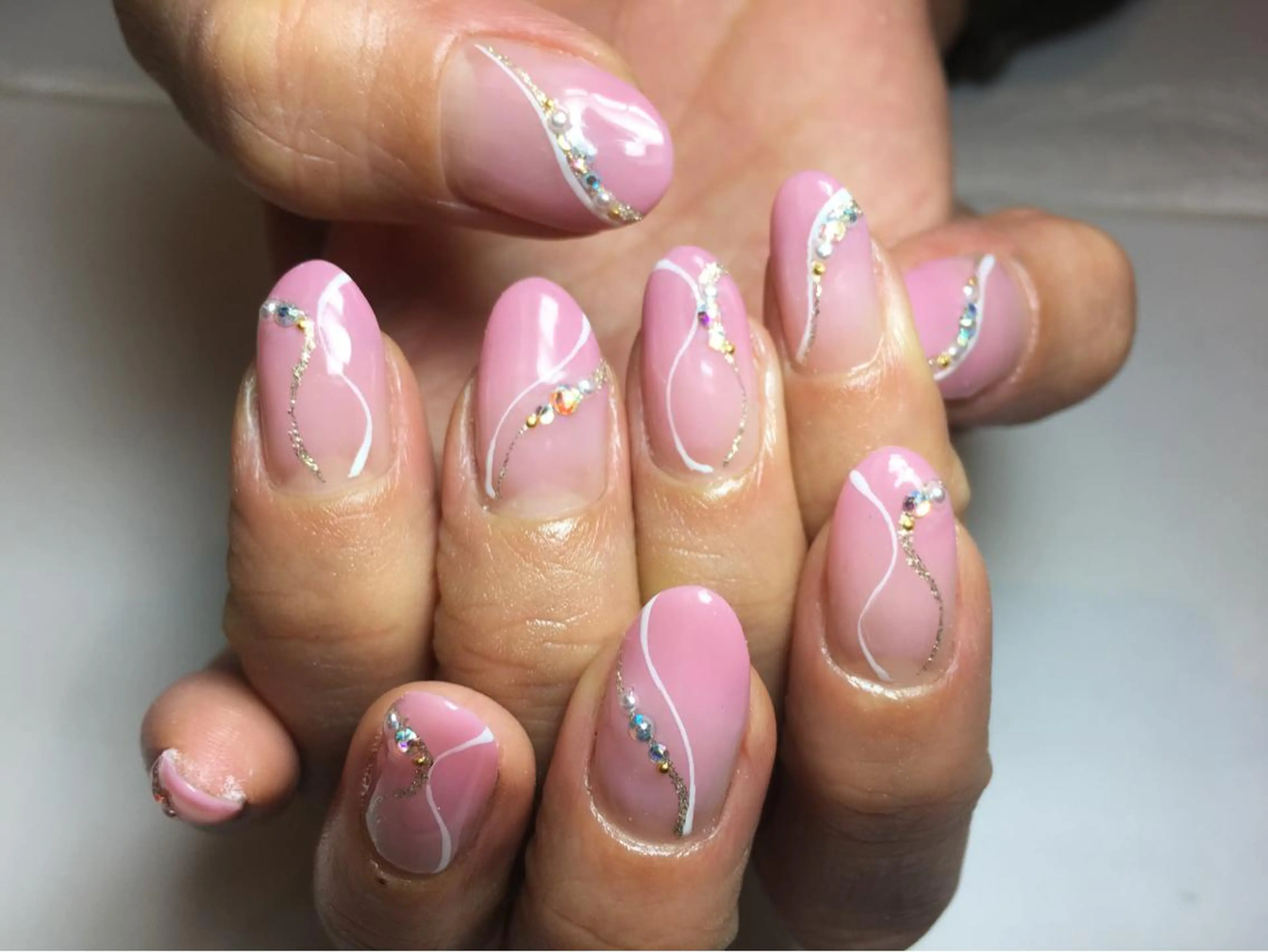 ネイル Li'leaNail AINAのネイルデザイン