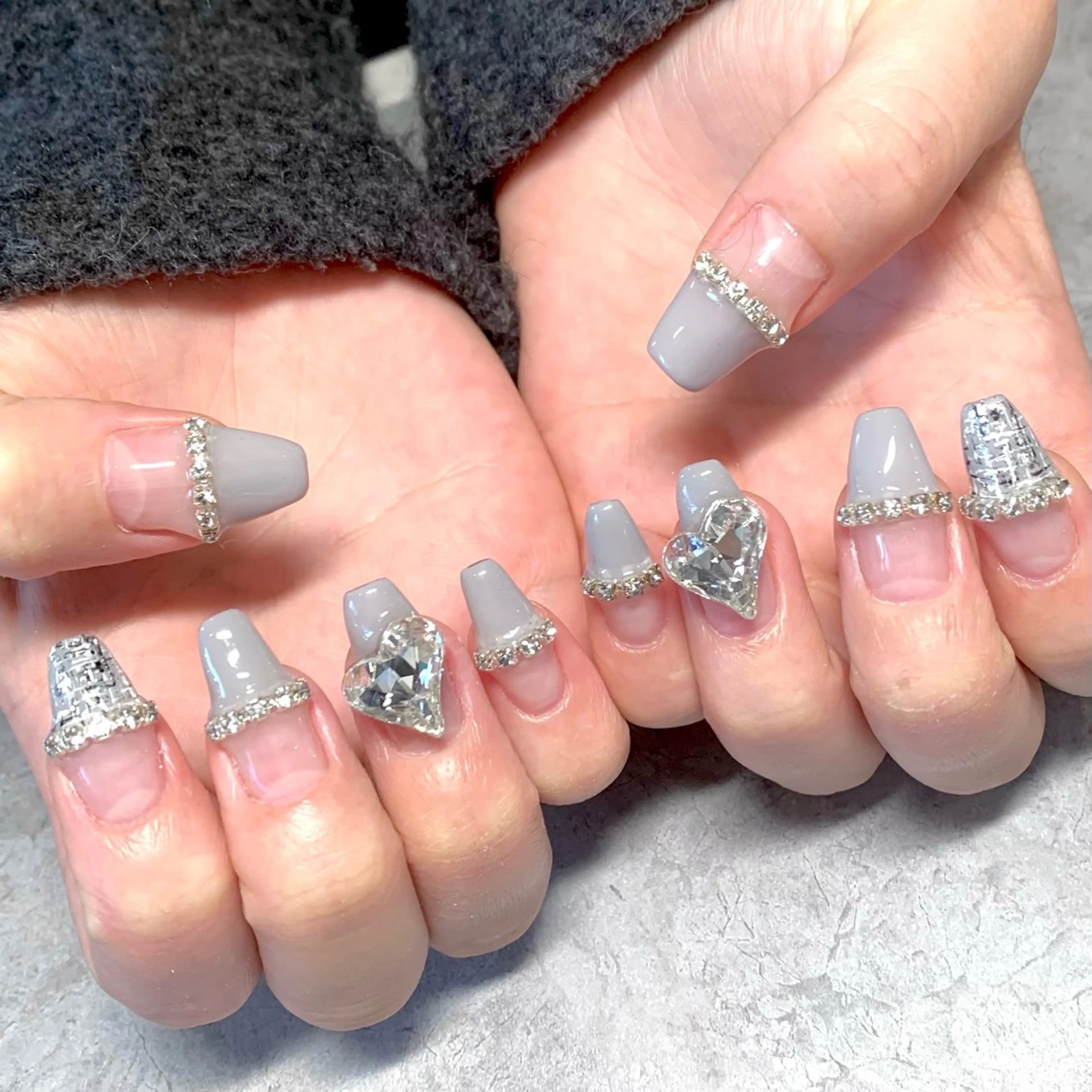 ネイル フレンチネイル ガーリー ハート キラキラネイル ツイードネイル ハンドネイル Nail Salon Lillion【リリオン】所属・lillion karenのネイルデザイン