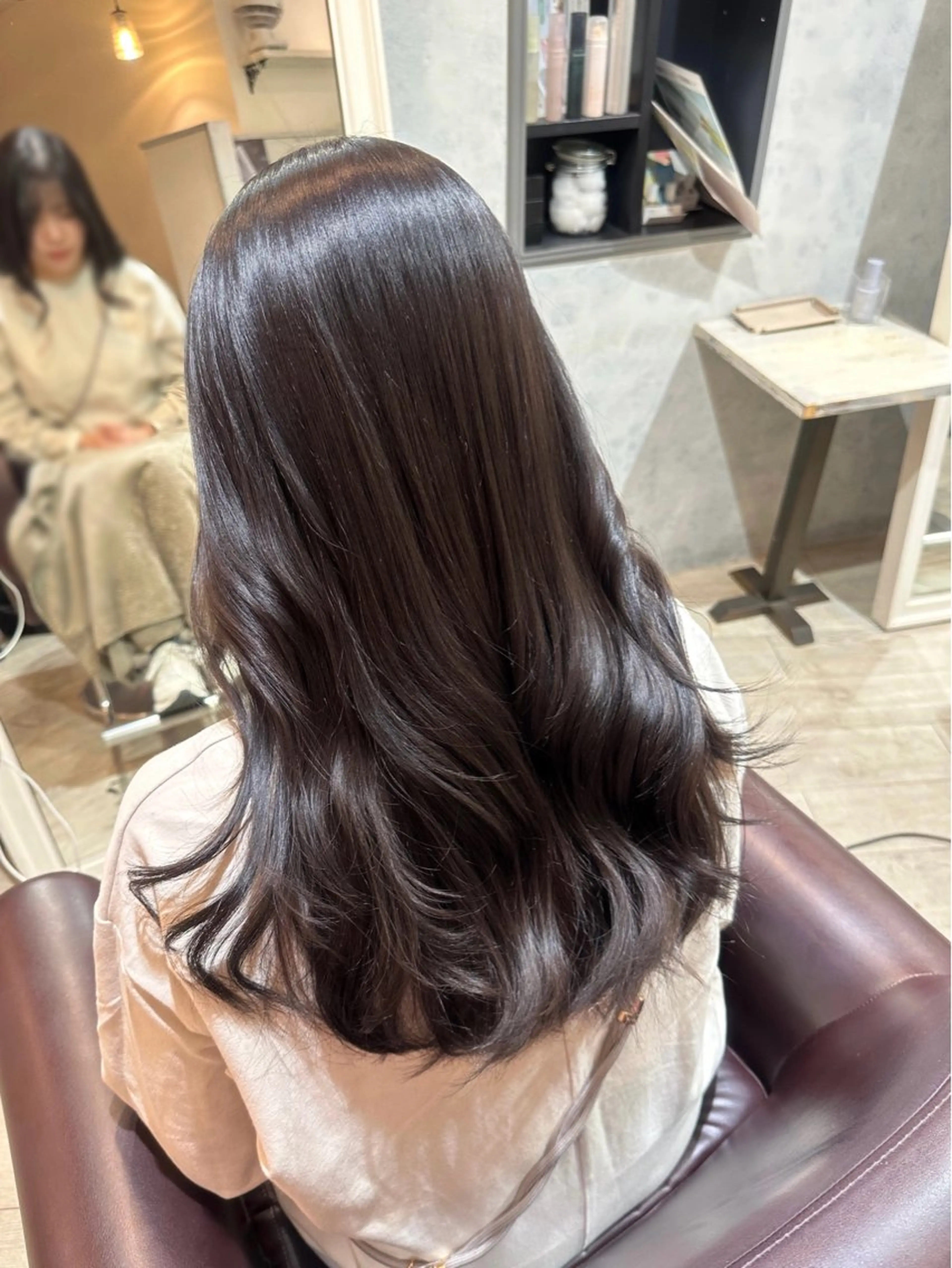 ロング カラー 韓国風ヘア レイヤーカット カット ヘアカラー tiravento 南船場店所属・nana 韓国スタイル🇰🇷のヘアスタイル