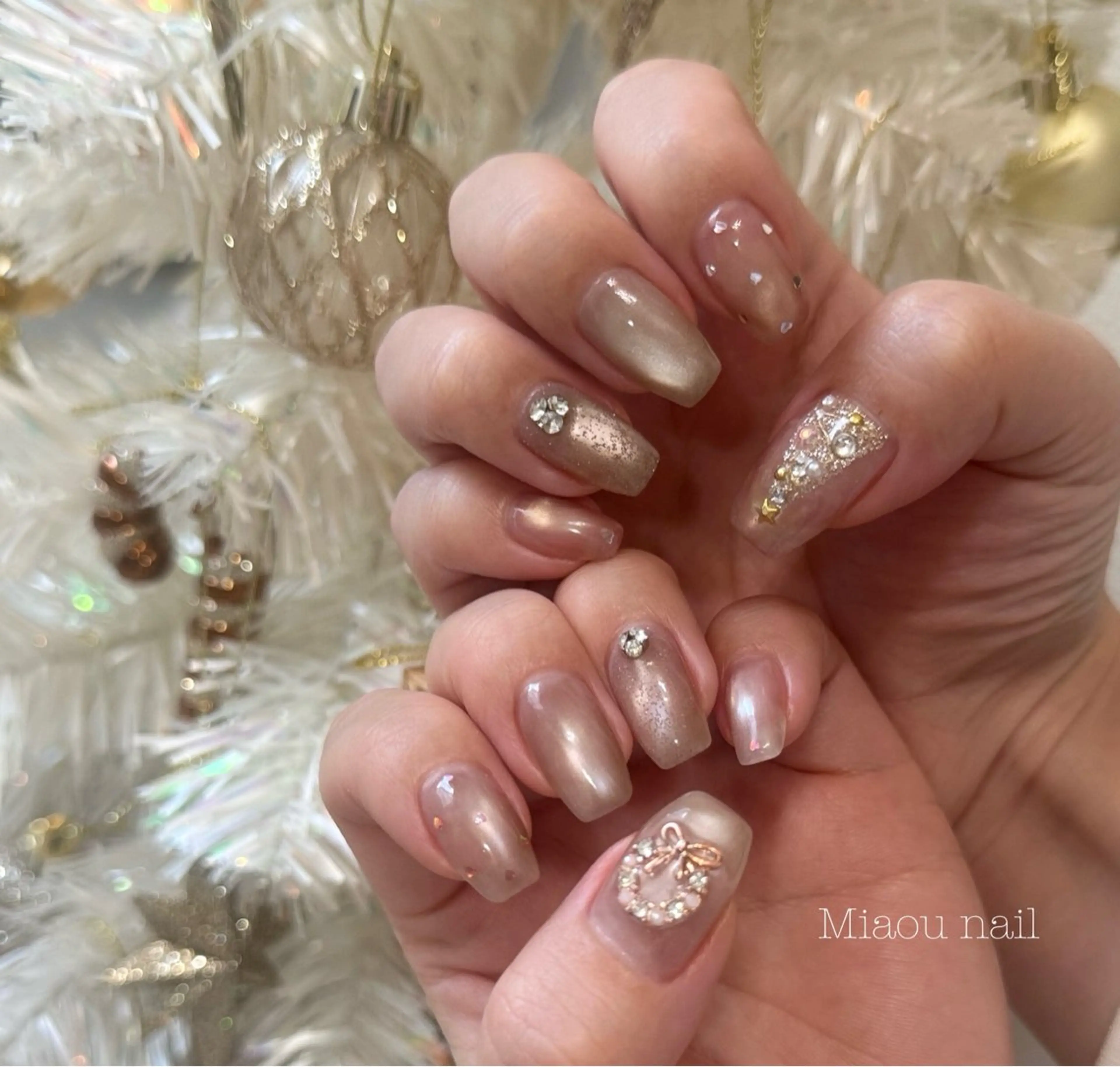 ネイル クリスマス ハンドネイル Miaou nail ミャウ ネイルのネイルデザイン