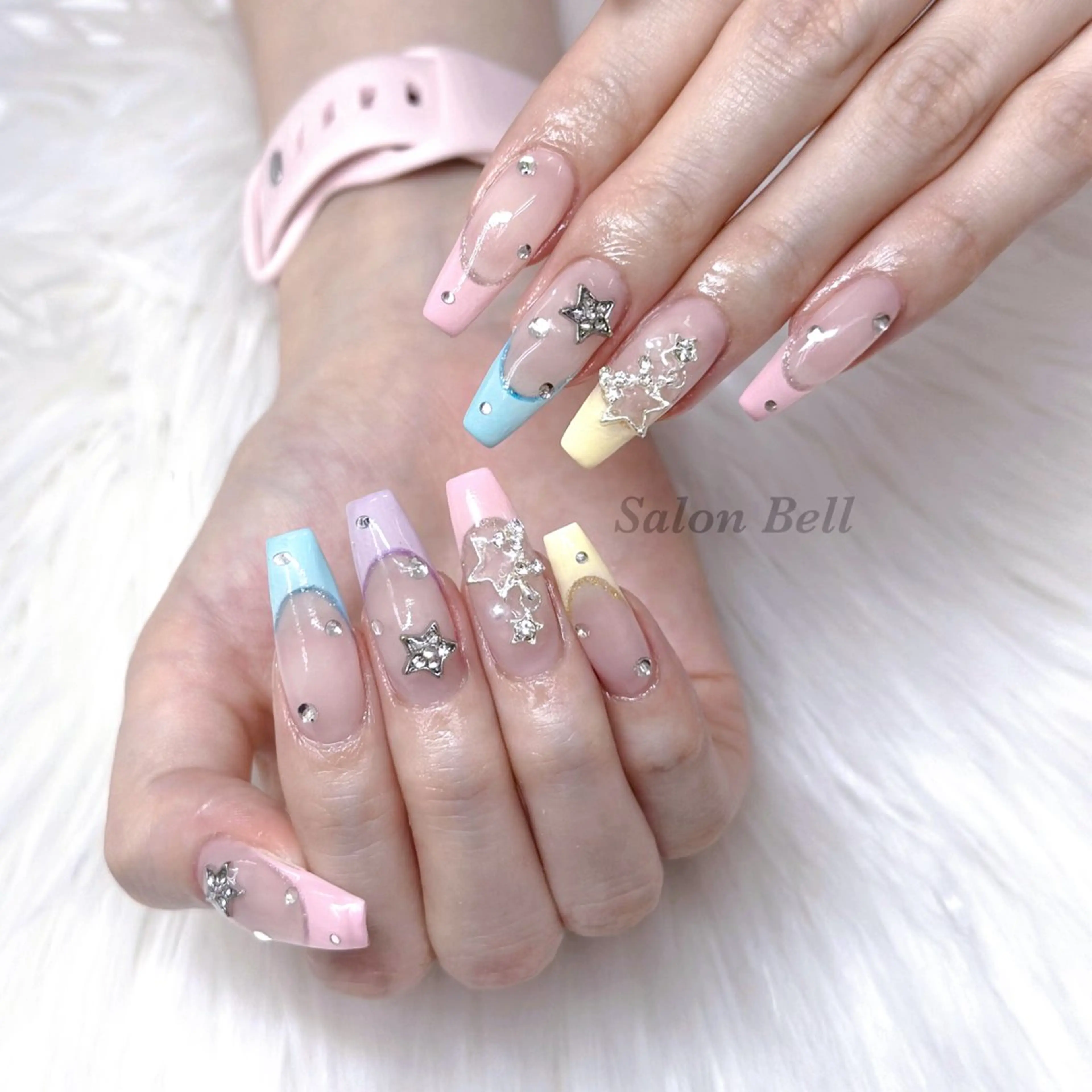 ネイル ハンドネイル Bell 富田林店 SAYAKAのネイルデザイン