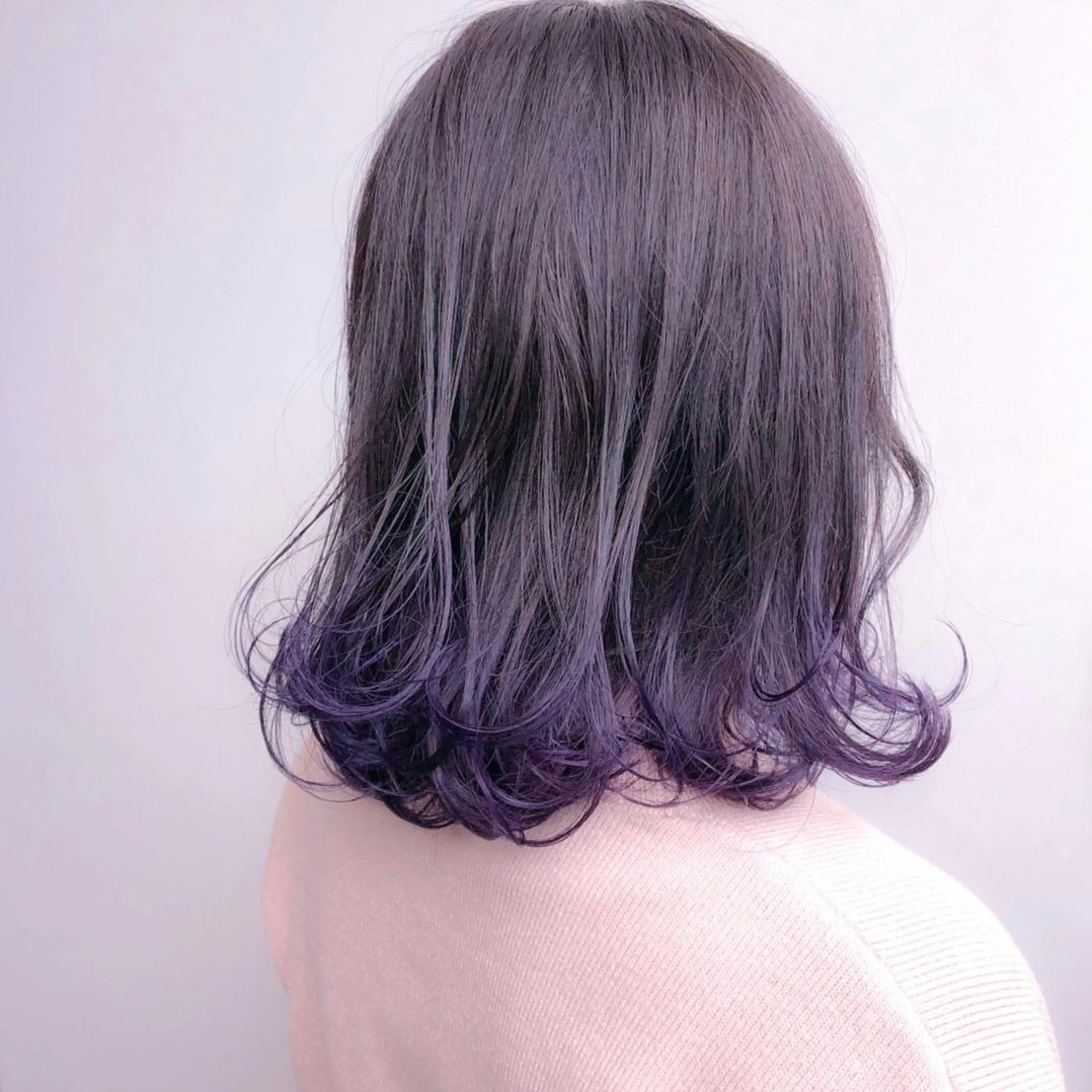 セミロング カラー ラベンダーカラー パープルカラー ヘアカラー トリートメント ヘアセット 透明感カラー🤍 Kaitoのヘアスタイル