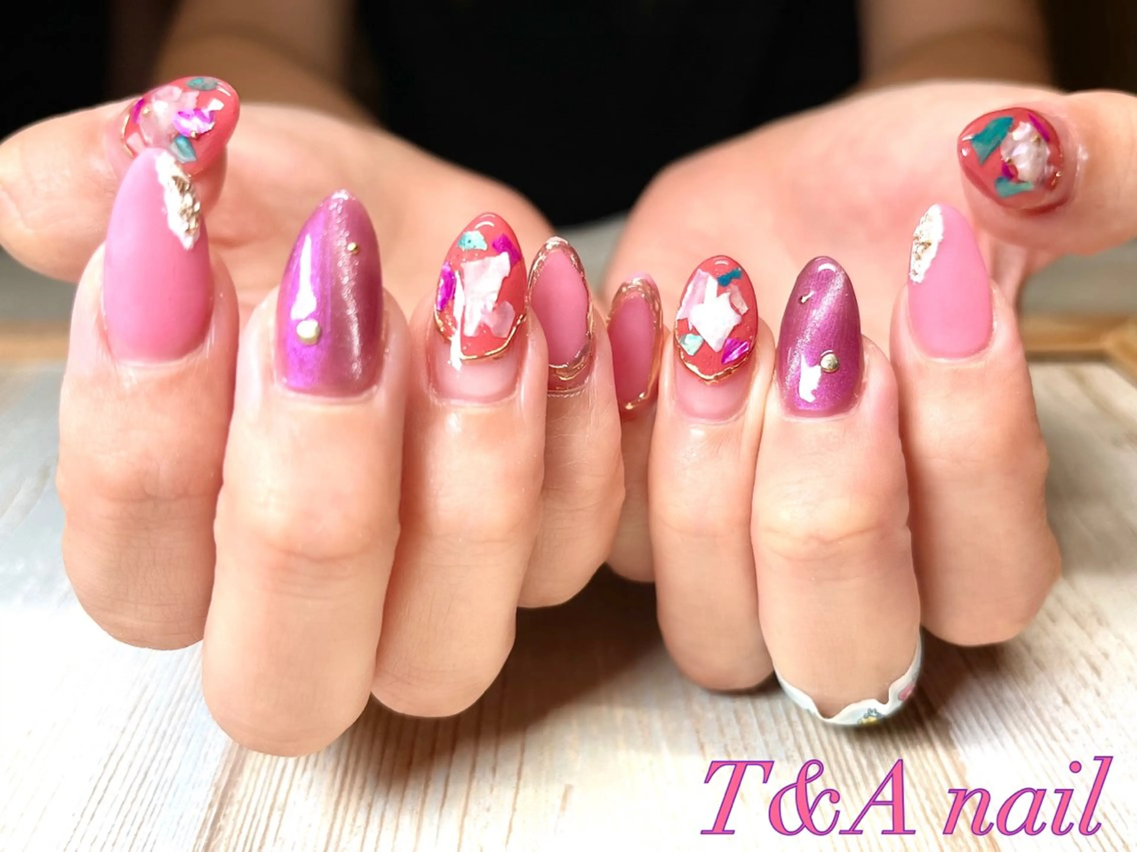 ネイル 長さ出し ジェルネイル ニュアンスネイル ピンク スカルプネイル ハンドネイル T&A nailのネイルデザイン