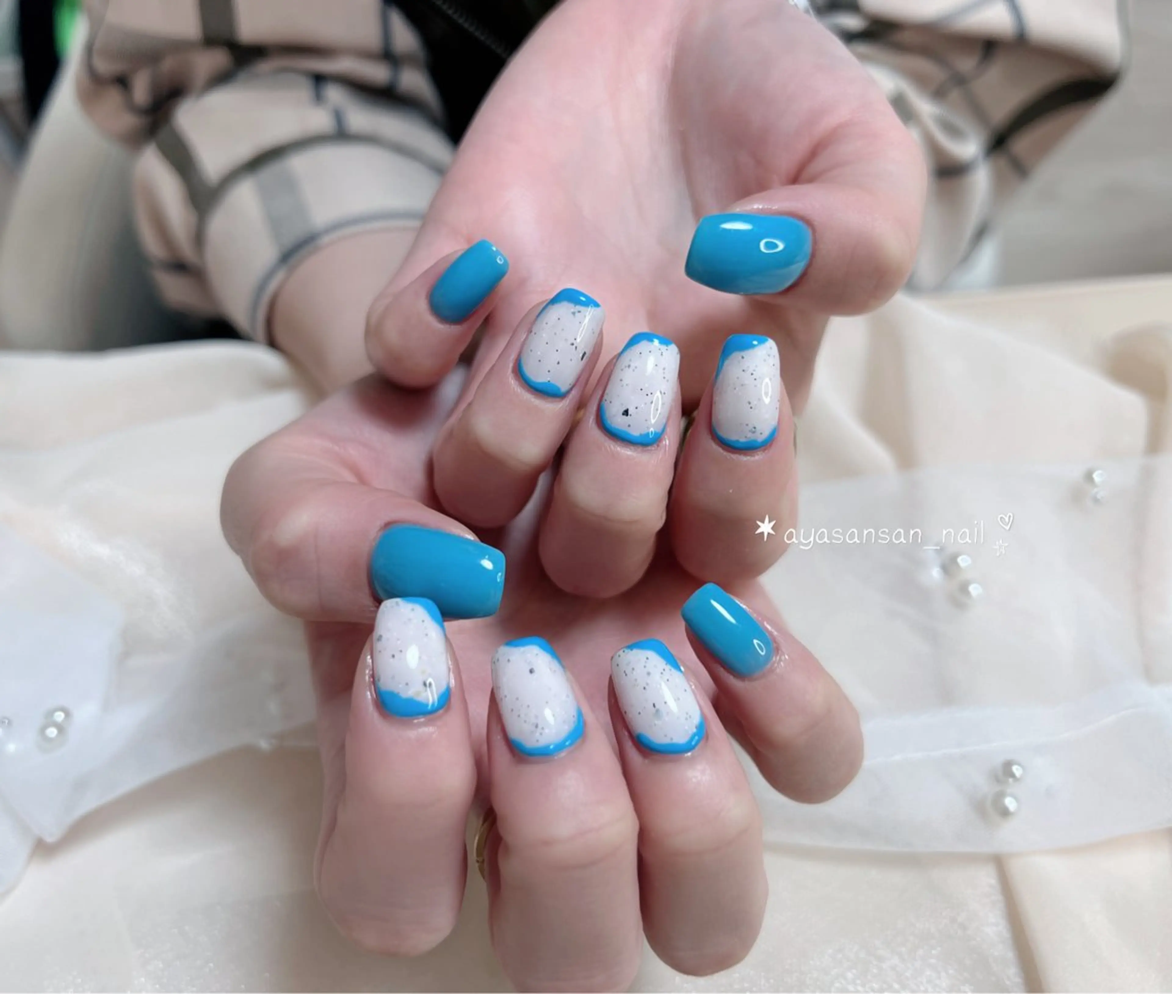 ネイル 水色 ハンドネイル ハンドケア あや✨🌸長さだし カワイイ系ピンク専門のネイルデザイン