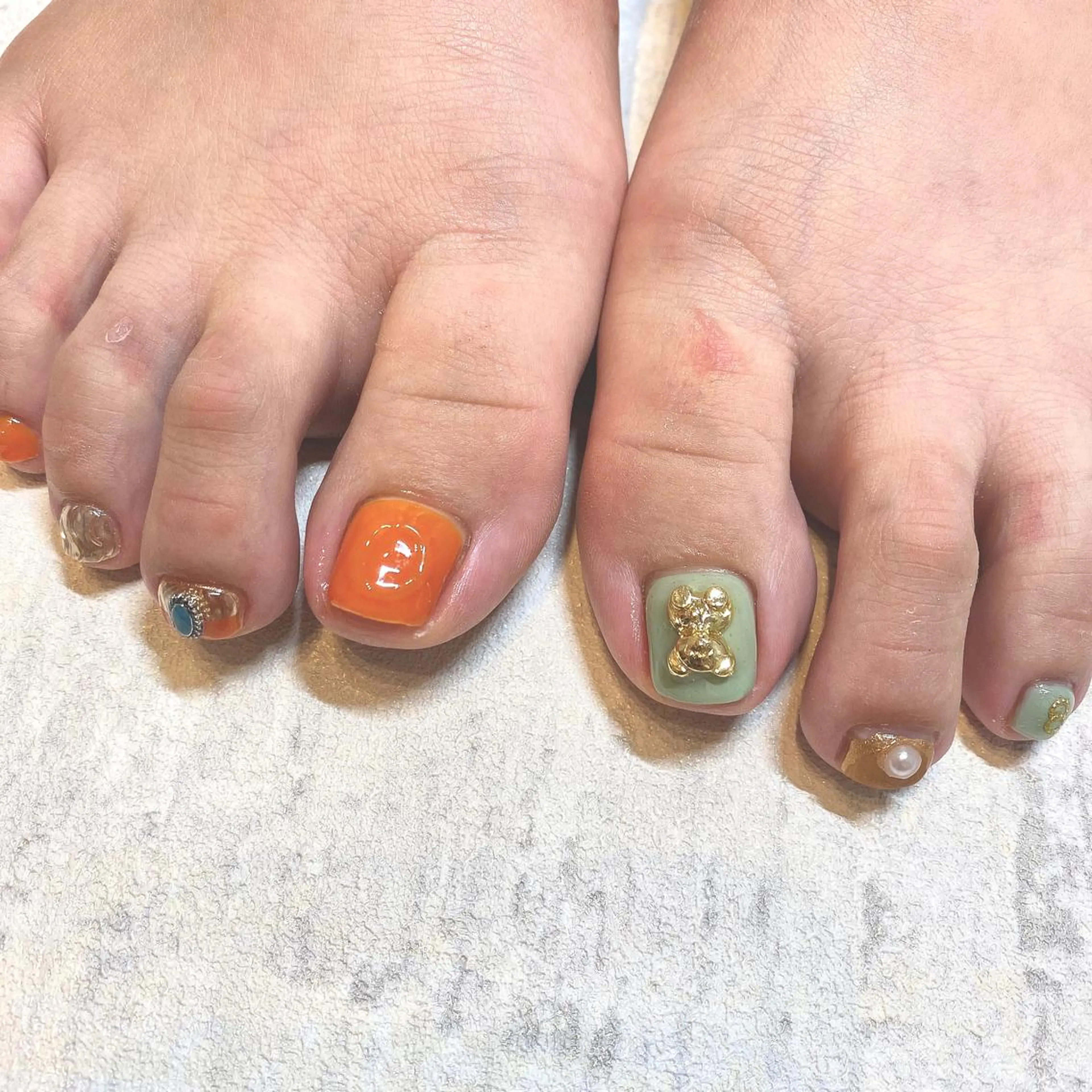 ネイル ハンドネイル NORA nail UMEDAのネイルデザイン