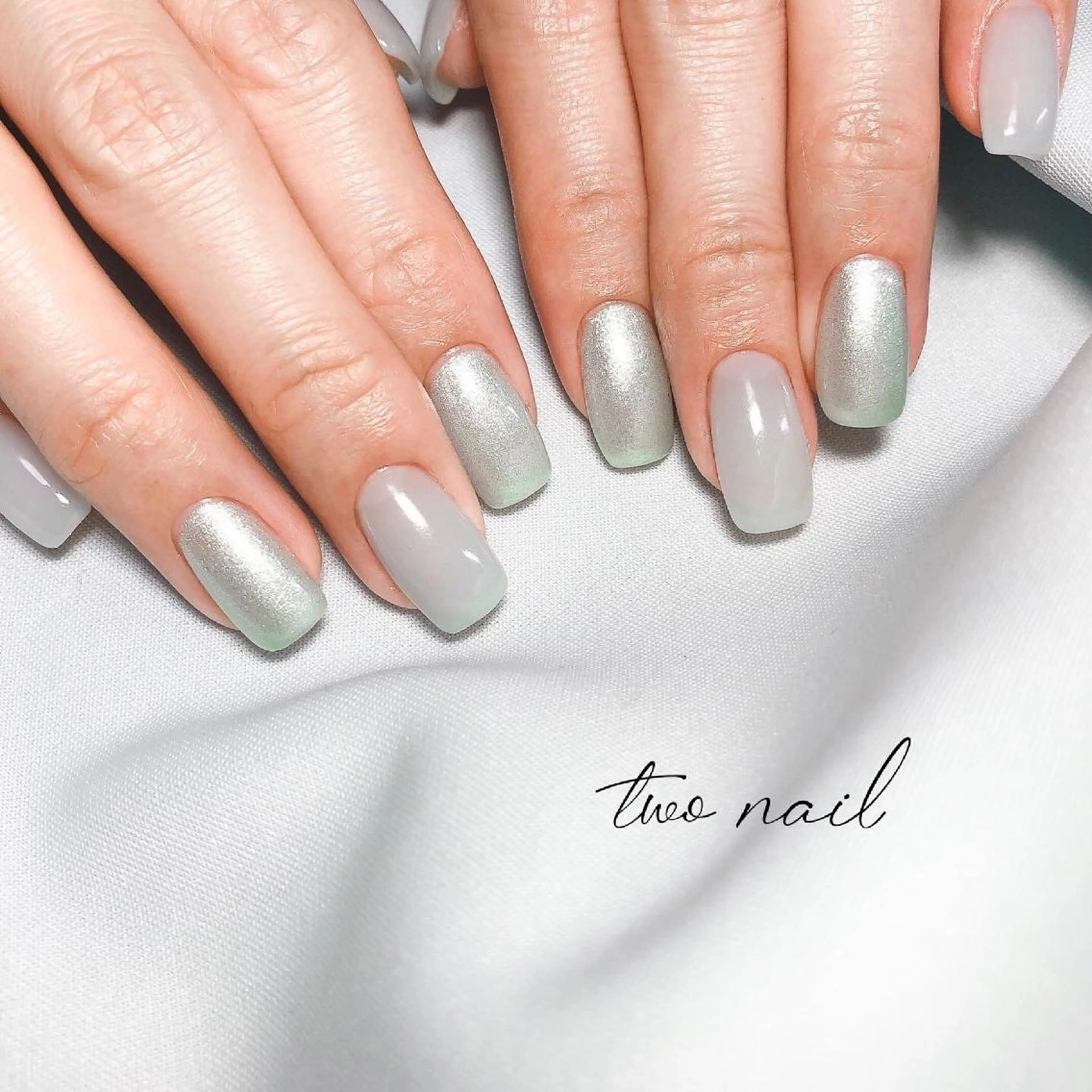 ネイル アートネイル フットネイル ハート ニュアンスネイル ホワイト ハンドネイル two nailのネイルデザイン