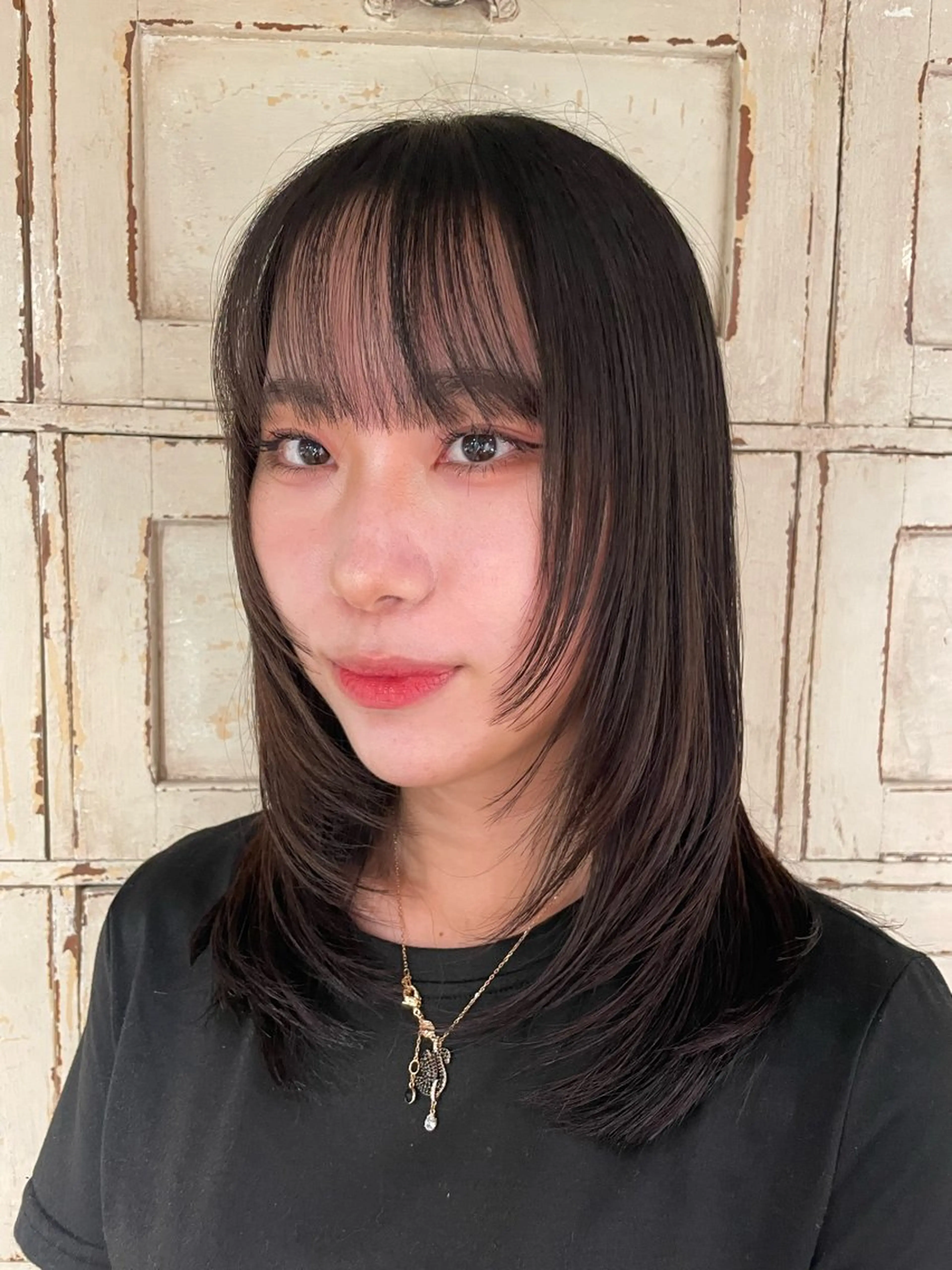 セミロング レイヤーカット 長野 温佳のヘアスタイル