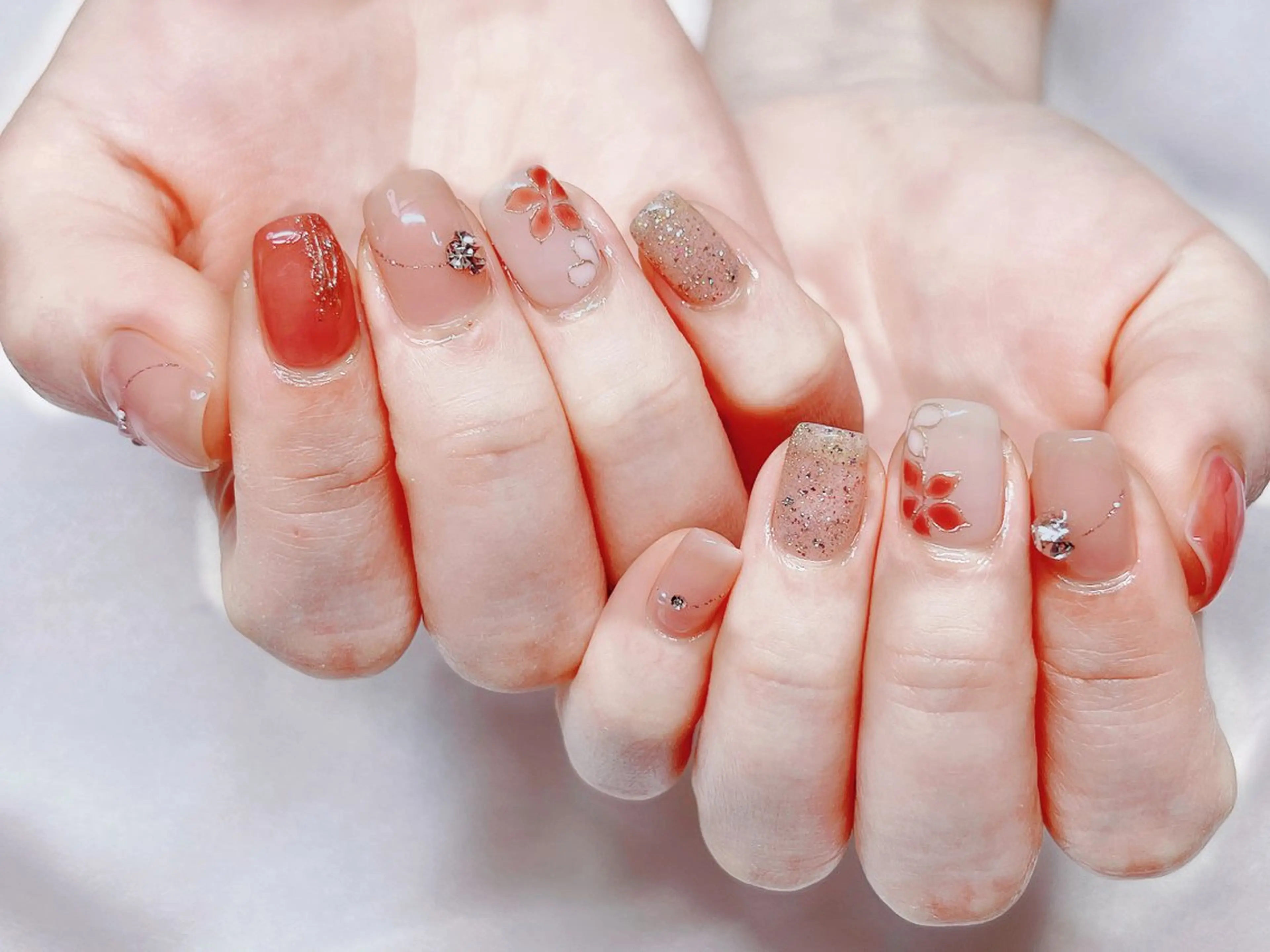 ネイル Cutil Nailsalon所属・Cutil. Nail🌈のネイルデザイン