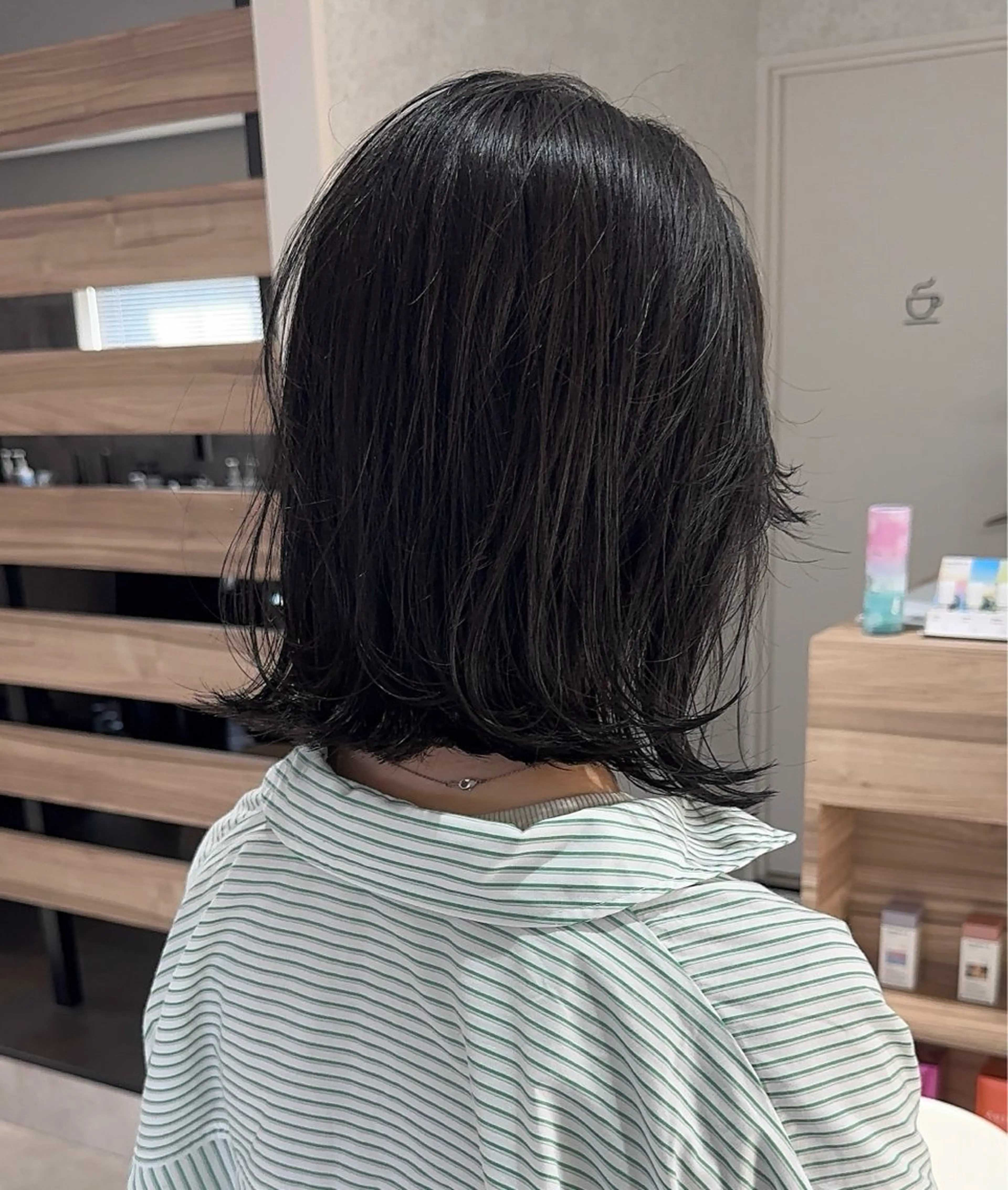 ミディアム カット ヘアカラー イメチェンレイヤー/ ボブ/菅野恭平🍀のヘアスタイル