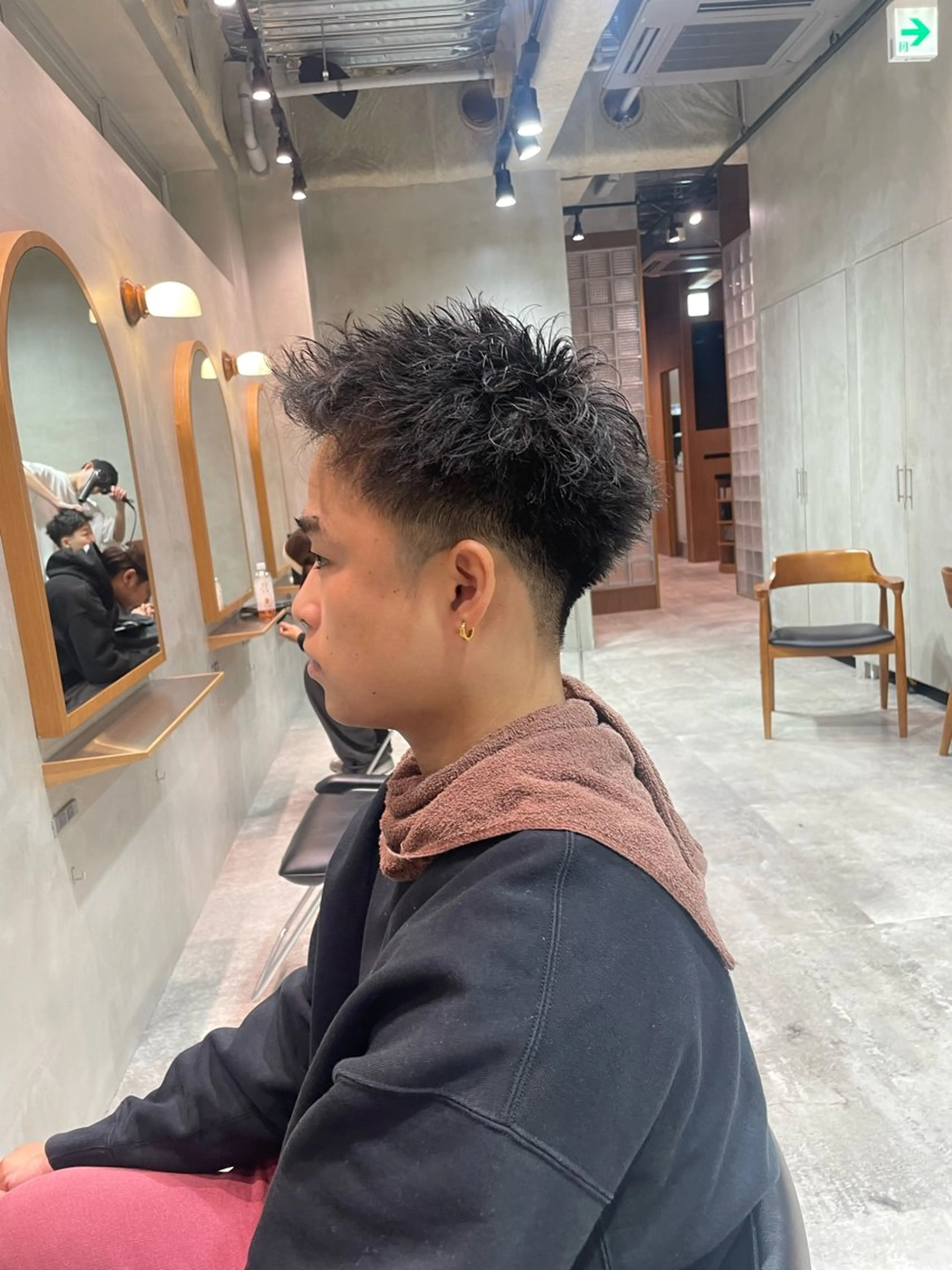 ショート カット 渡邉 和喜のヘアスタイル