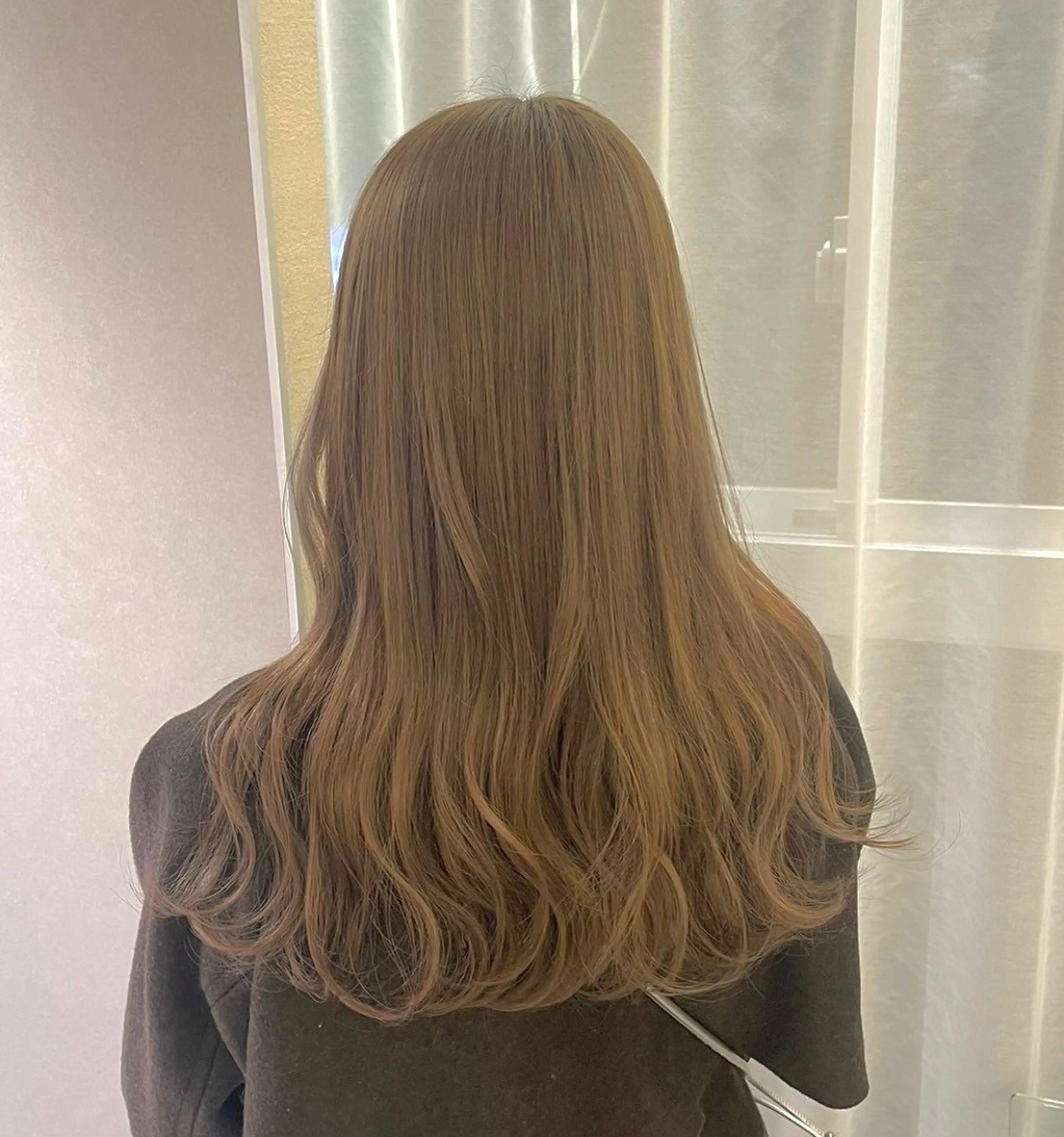 ロング カラー パーマ 🌈暖色カラー LOHASせいな🌈のヘアスタイル