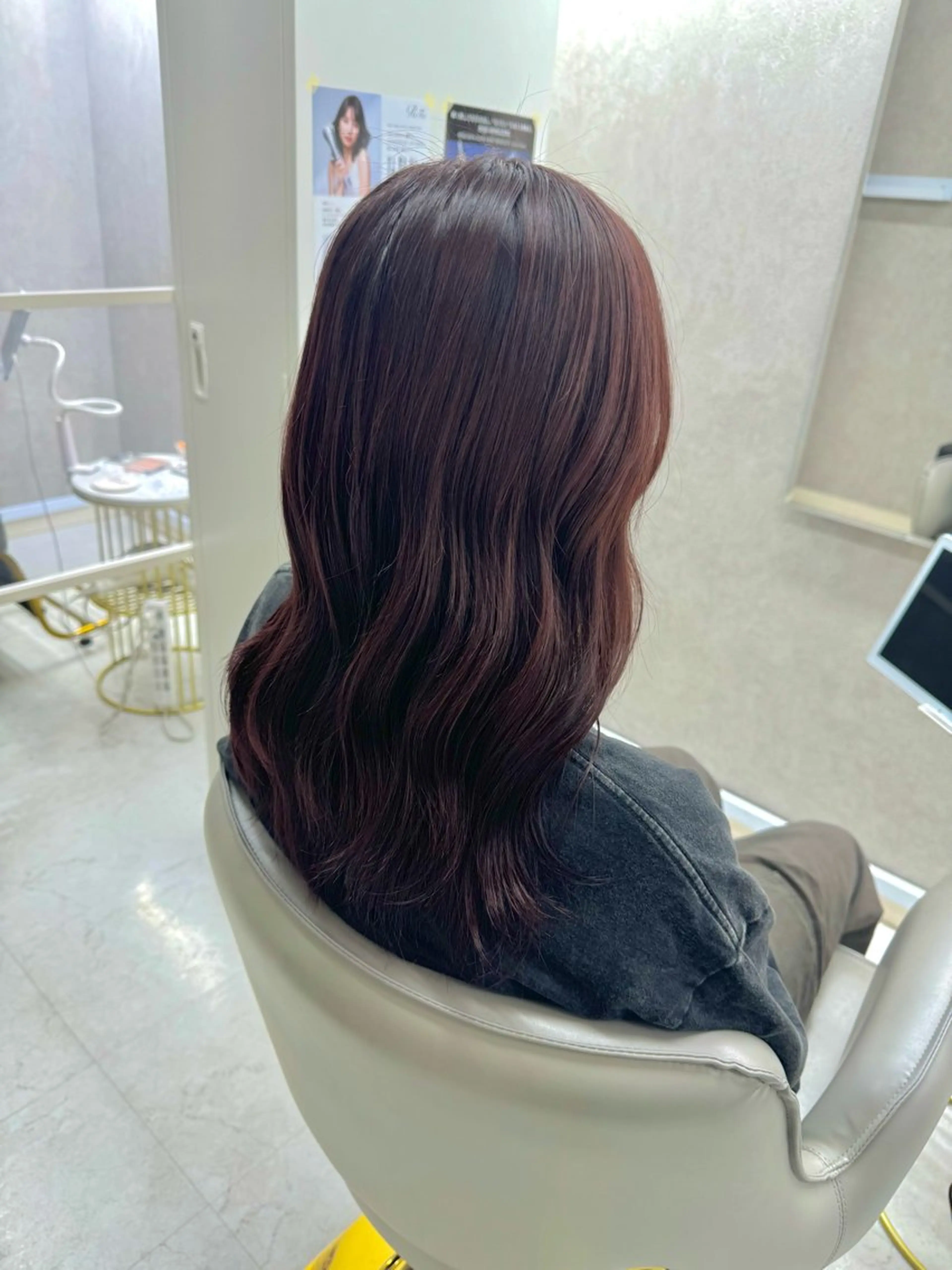 セミロング door所属・door/南越谷 miiyuのヘアスタイル