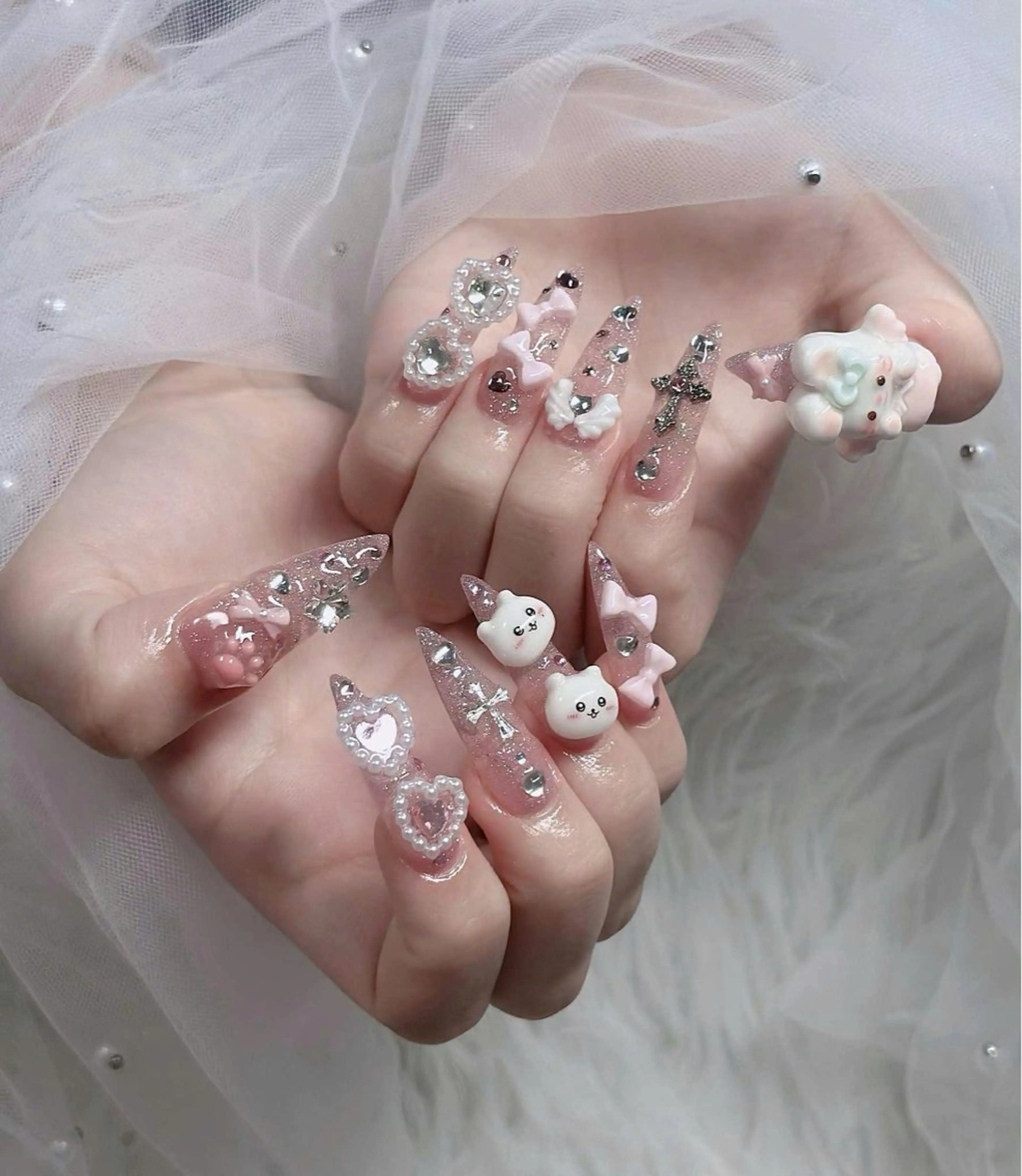 ネイル オーロラネイル フレンチネイル ジェルネイル ハロウィン 韓国ネイル ハンドネイル H.baby Nail Salonのネイルデザイン