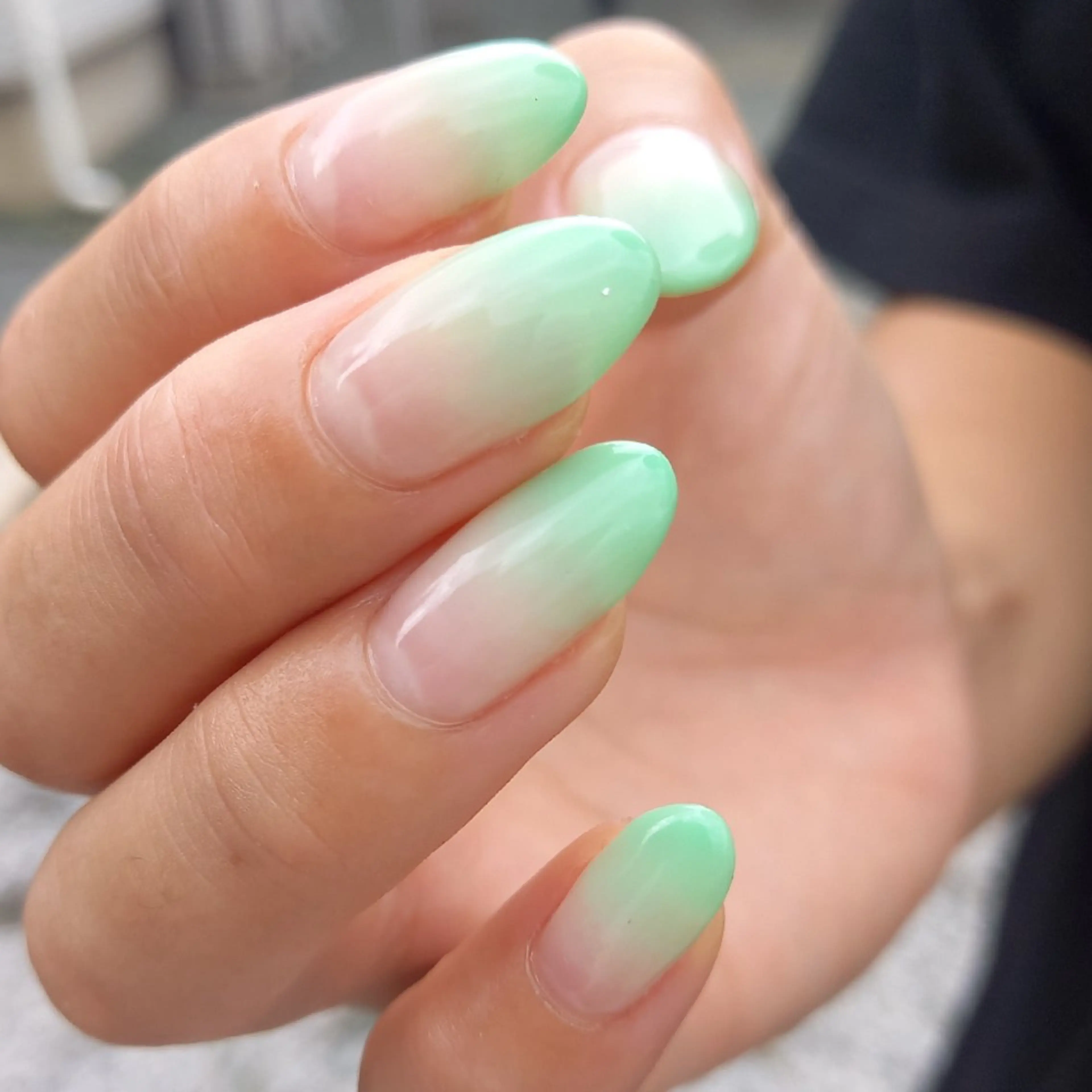 ネイル ænon nailのネイルデザイン