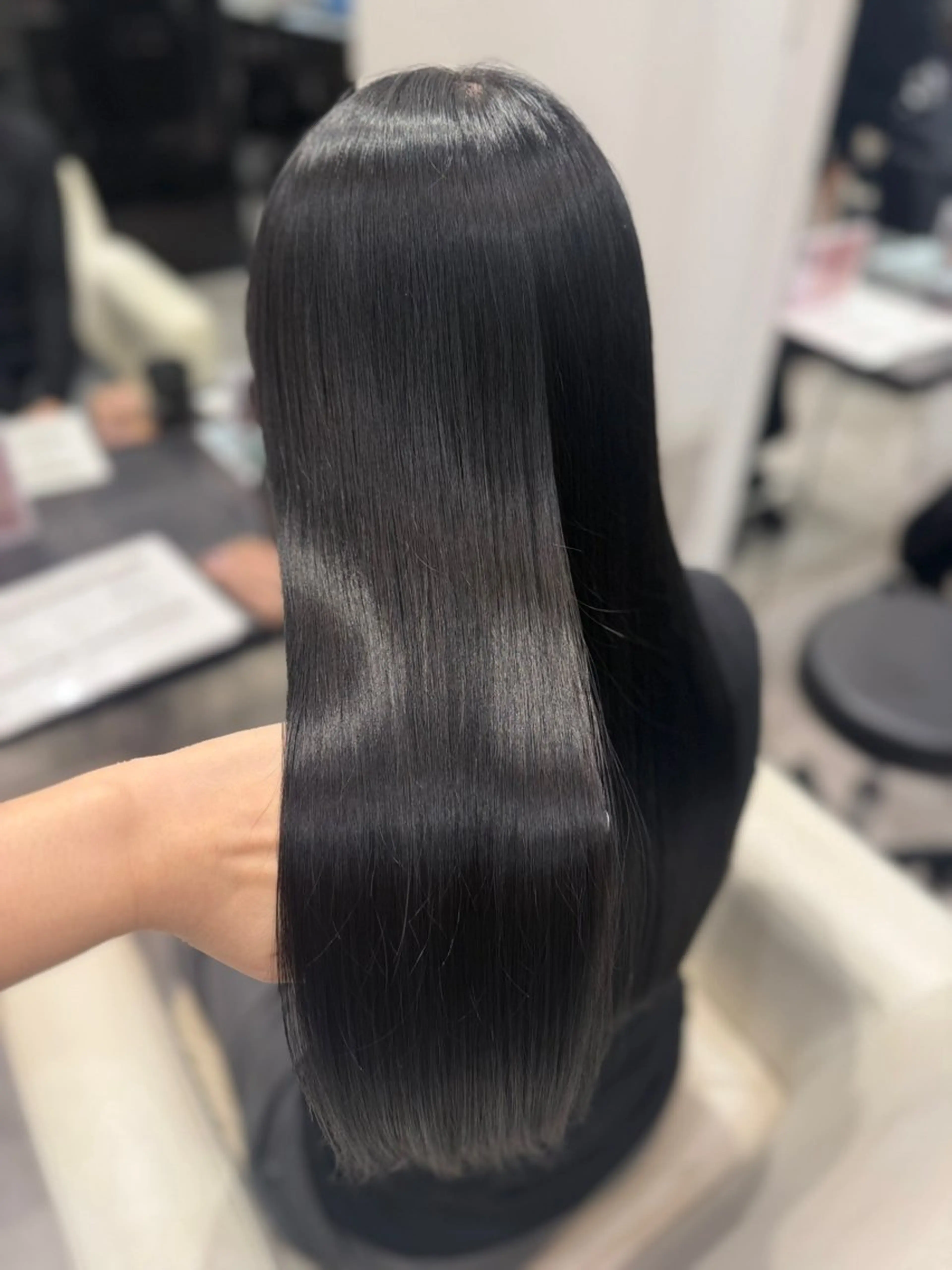 ロング カラー ベージュカラー ブリーチ ケアブリーチ 透明感カラー デザインカラー カット 縮毛矯正 渋谷ハイトーン/髪質 改善/かすが🪽🫧のヘアスタイル