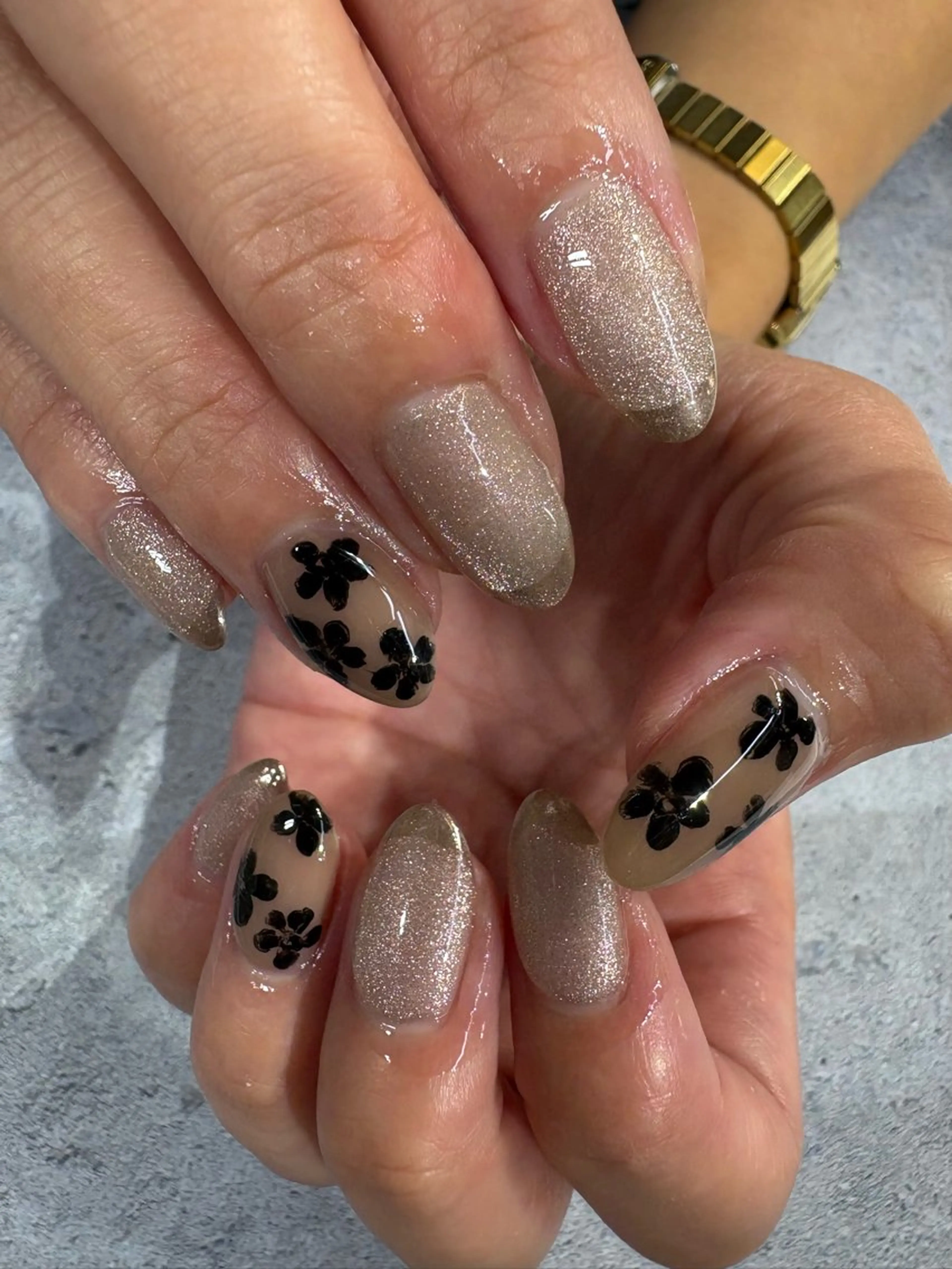 ネイル 杉山 星菜のネイルデザイン