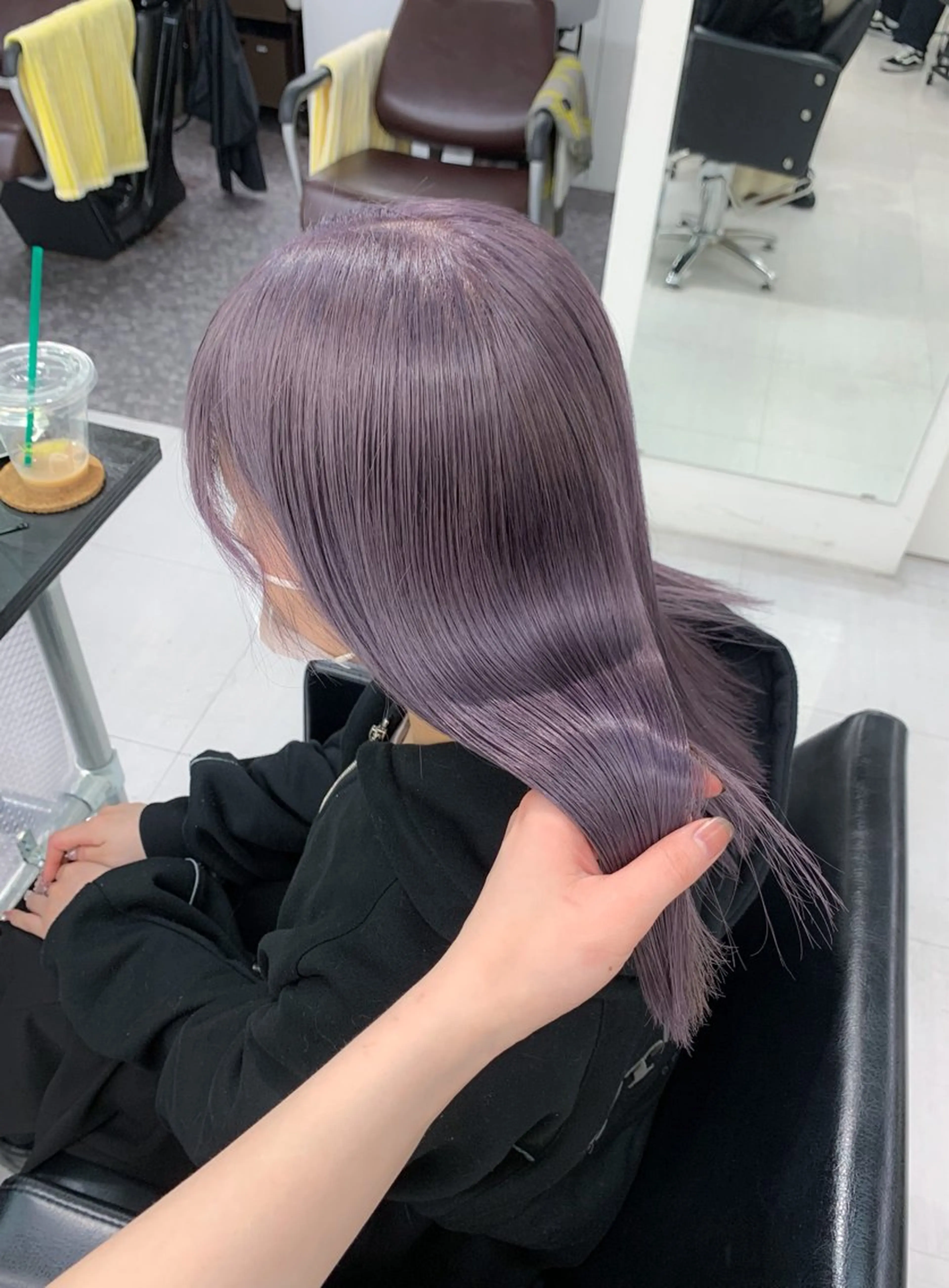 セミロング カラー ✨レイヤーカット 海外ヘア/原宿✨のヘアスタイル