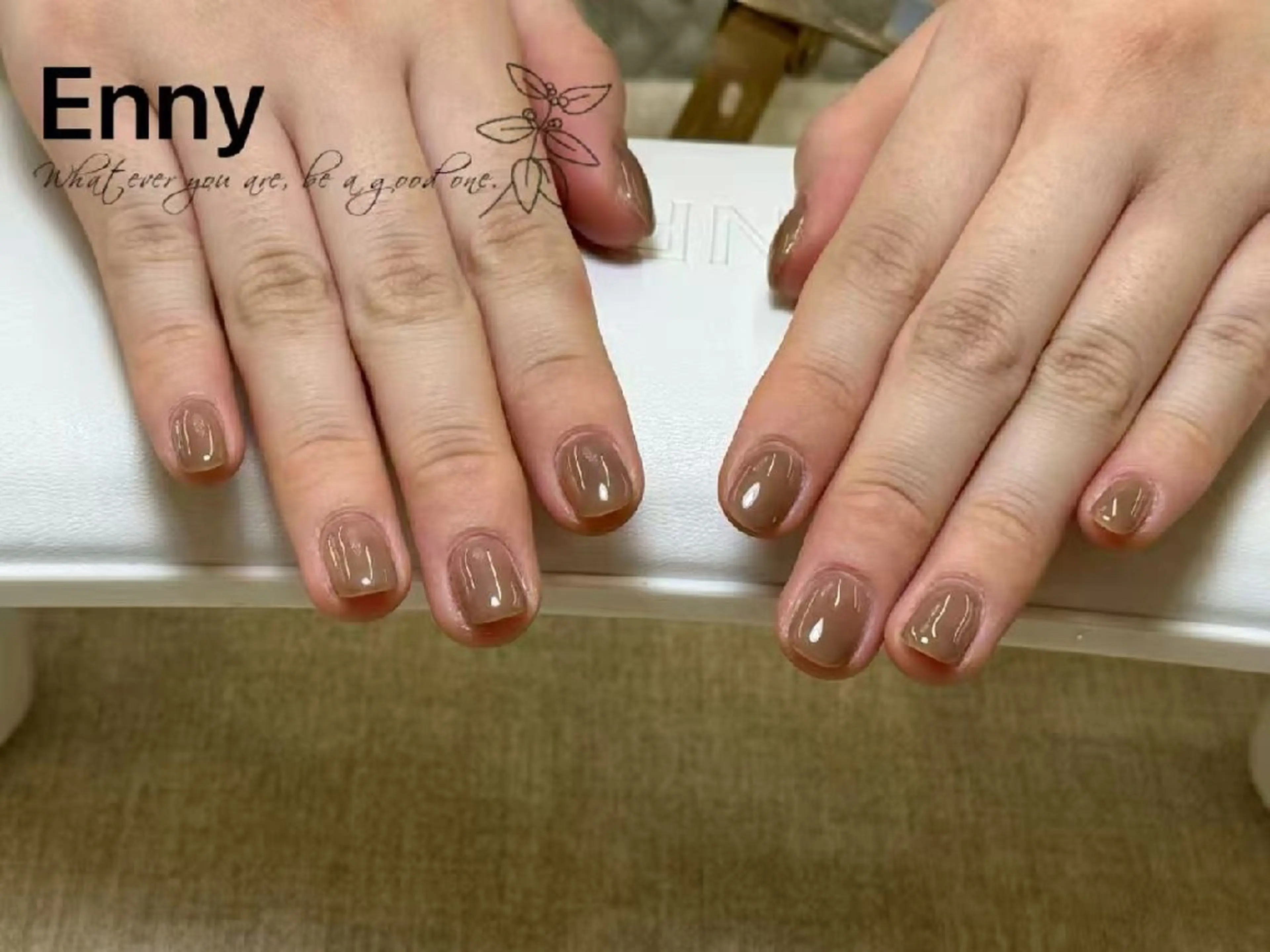 ネイル チークネイル フットネイル フレンチネイル ジェルネイル ガラスフレンチ ハンドネイル ル ナのネイルデザイン