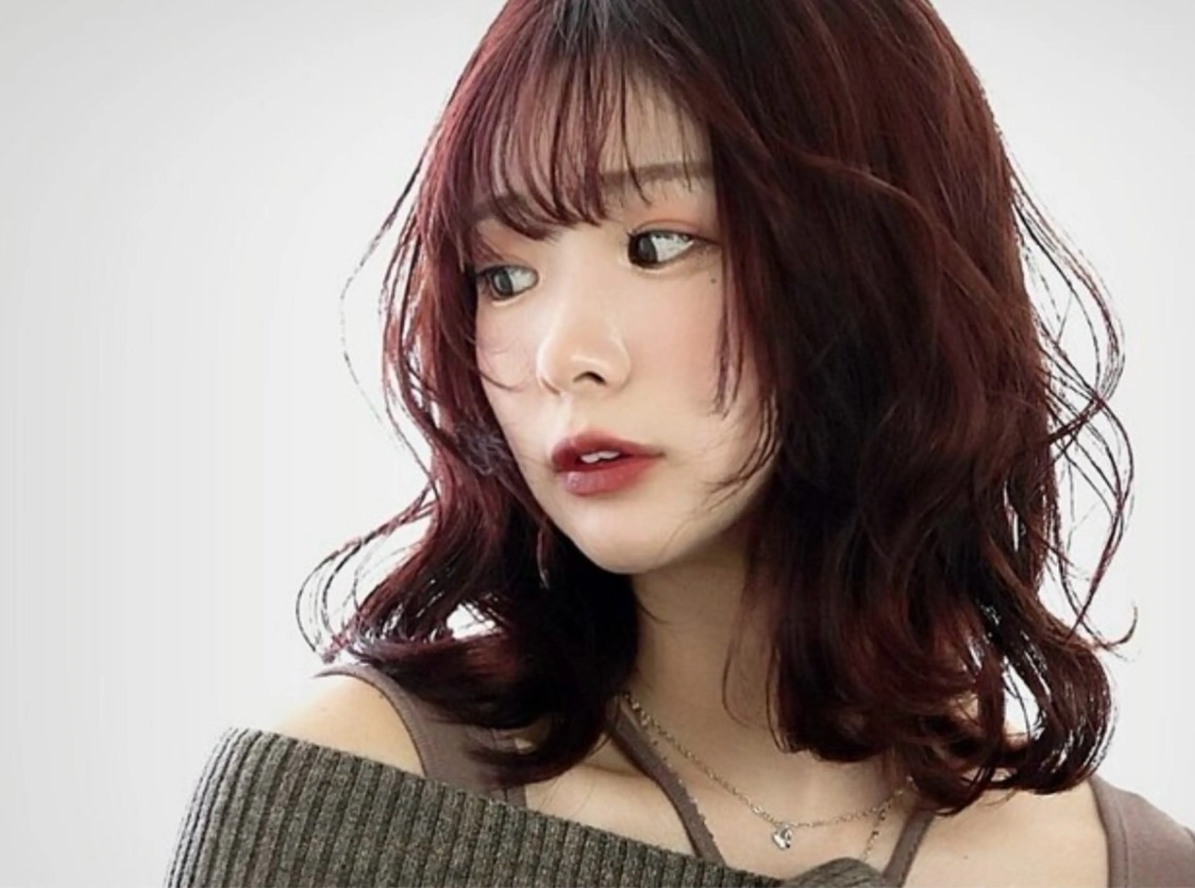 ミディアム ハコ（HACO)所属・豊嶋 暉直のヘアスタイル