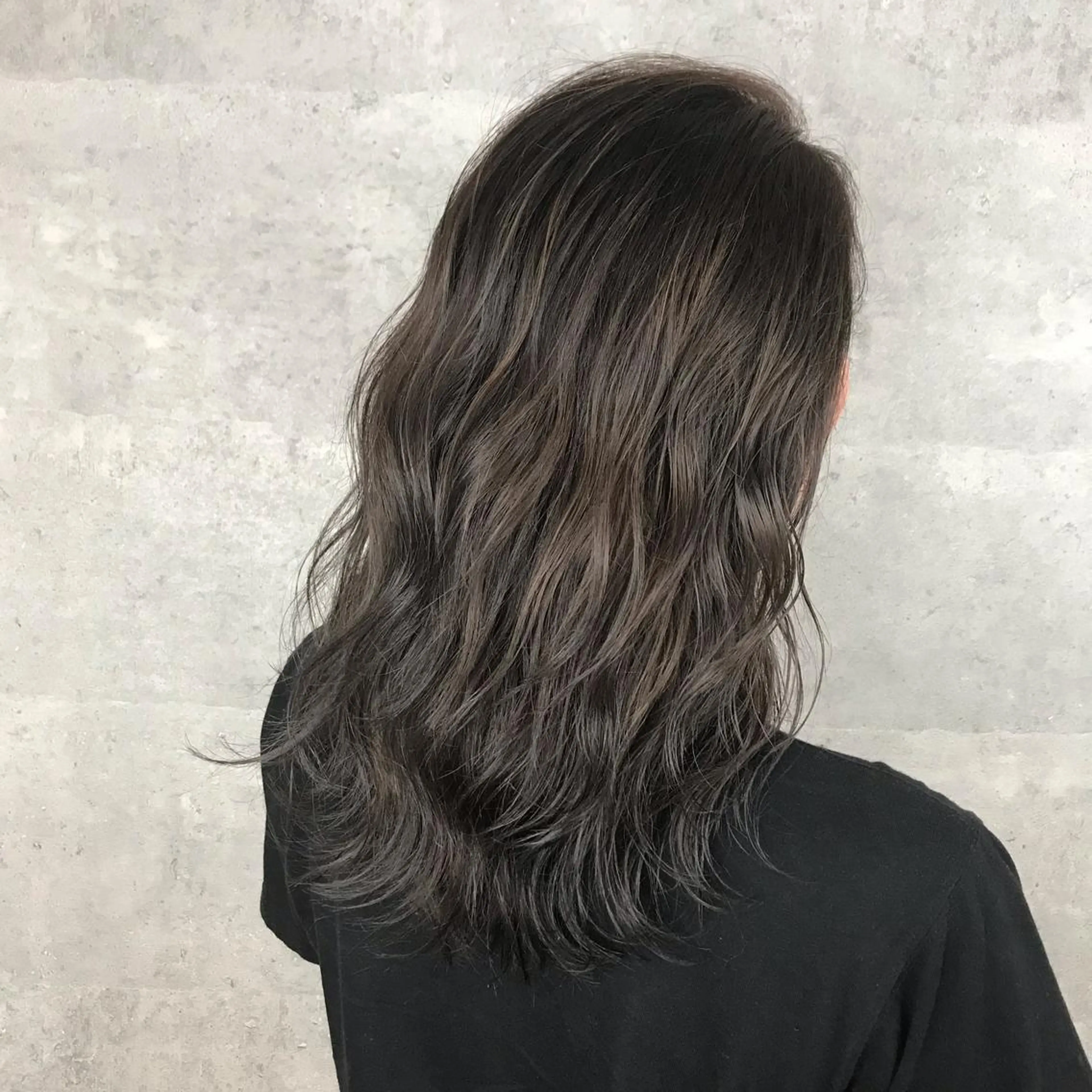 ロング カット ヘアカラー トリートメント アンダーバーホワイト_WHITE所属・_WHITE芝本 賢吾【天王寺店】のヘアスタイル