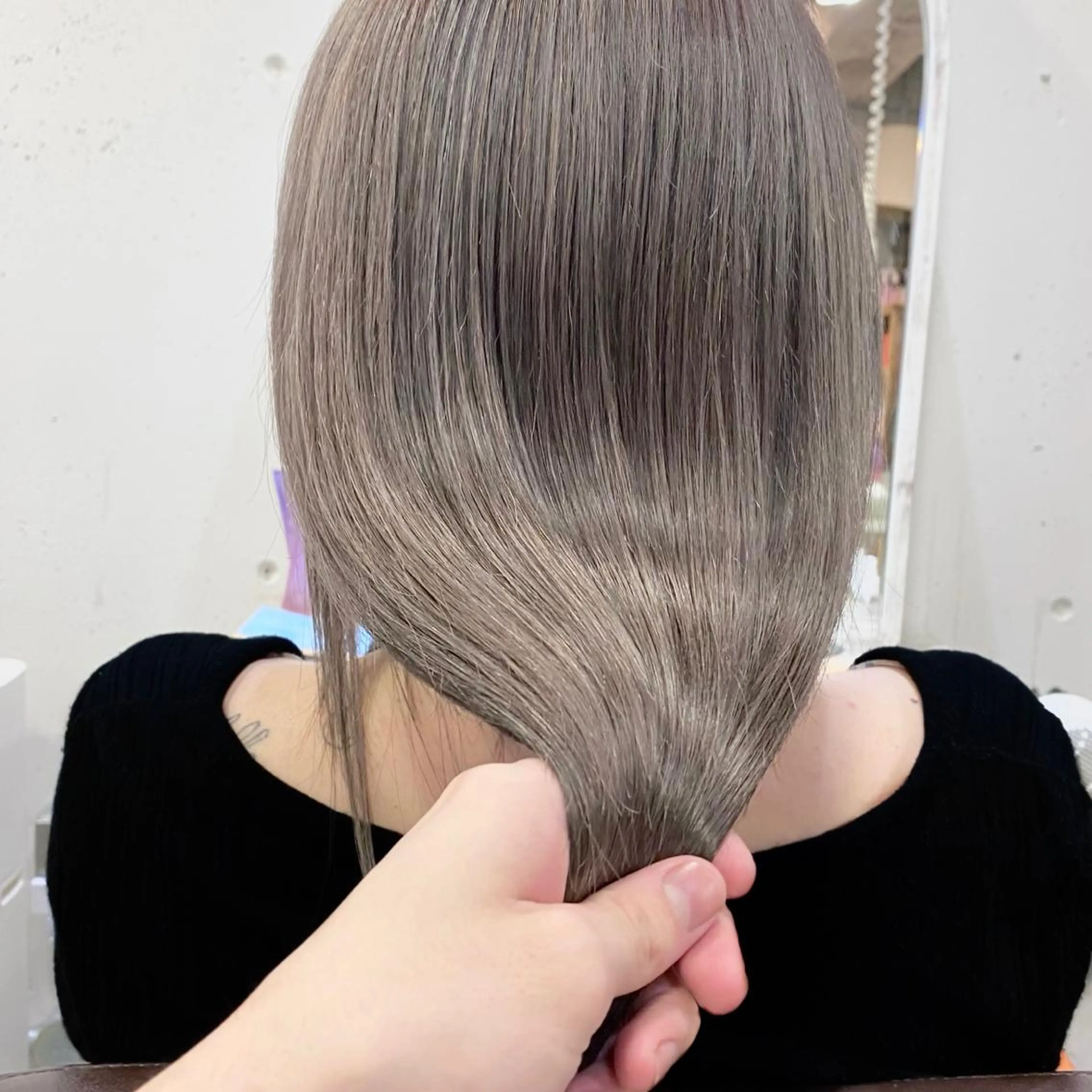 ミディアム カラー ベージュカラー ブリーチ ブロンド ブロンドベージュ ハイトーンカラー Piaコータロー ハイトーン&‪ボブのヘアスタイル