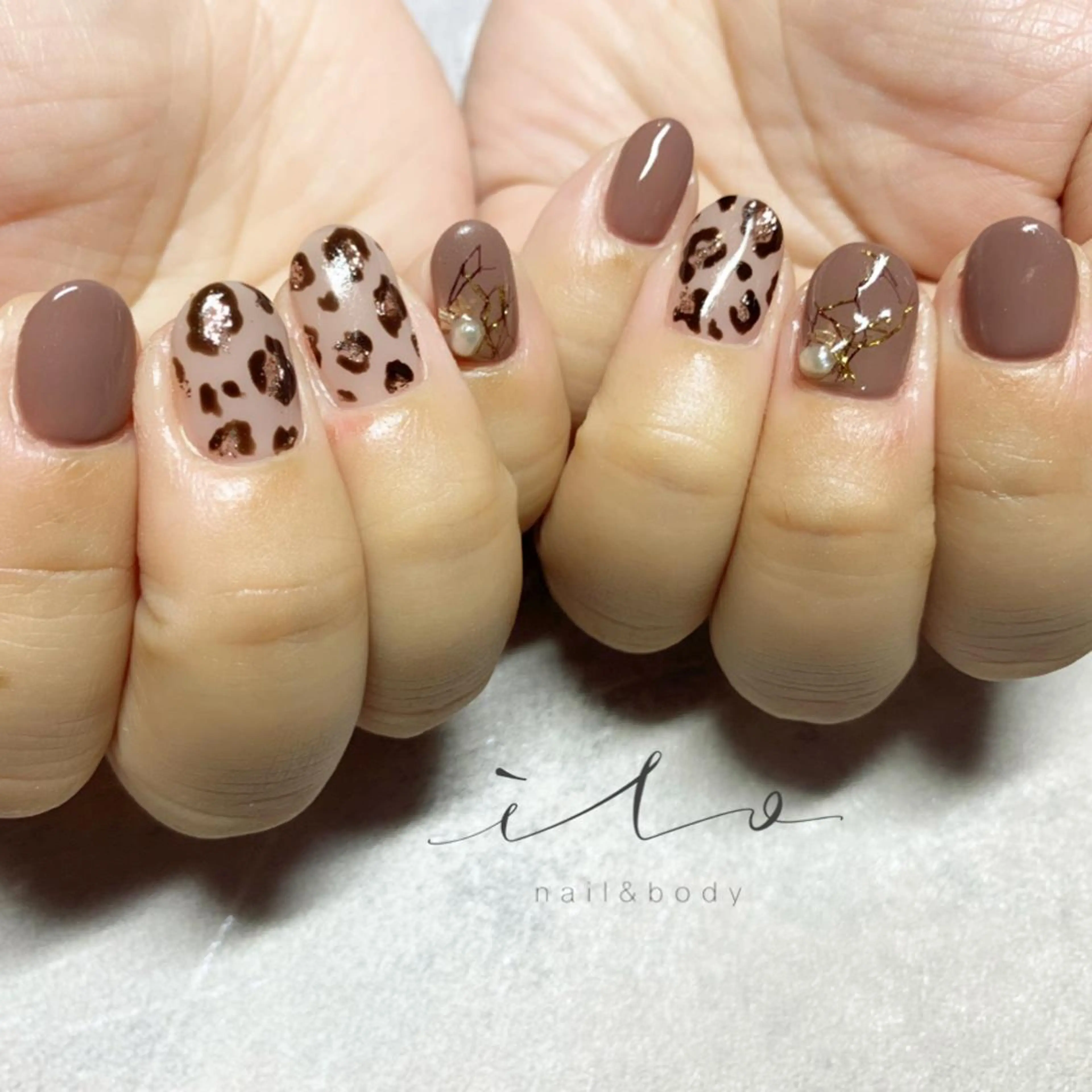 ネイル アニマル柄 ジェルネイル パラジェル シンプルネイル ハンドネイル ilo所属・舟橋 恭子のネイルデザイン