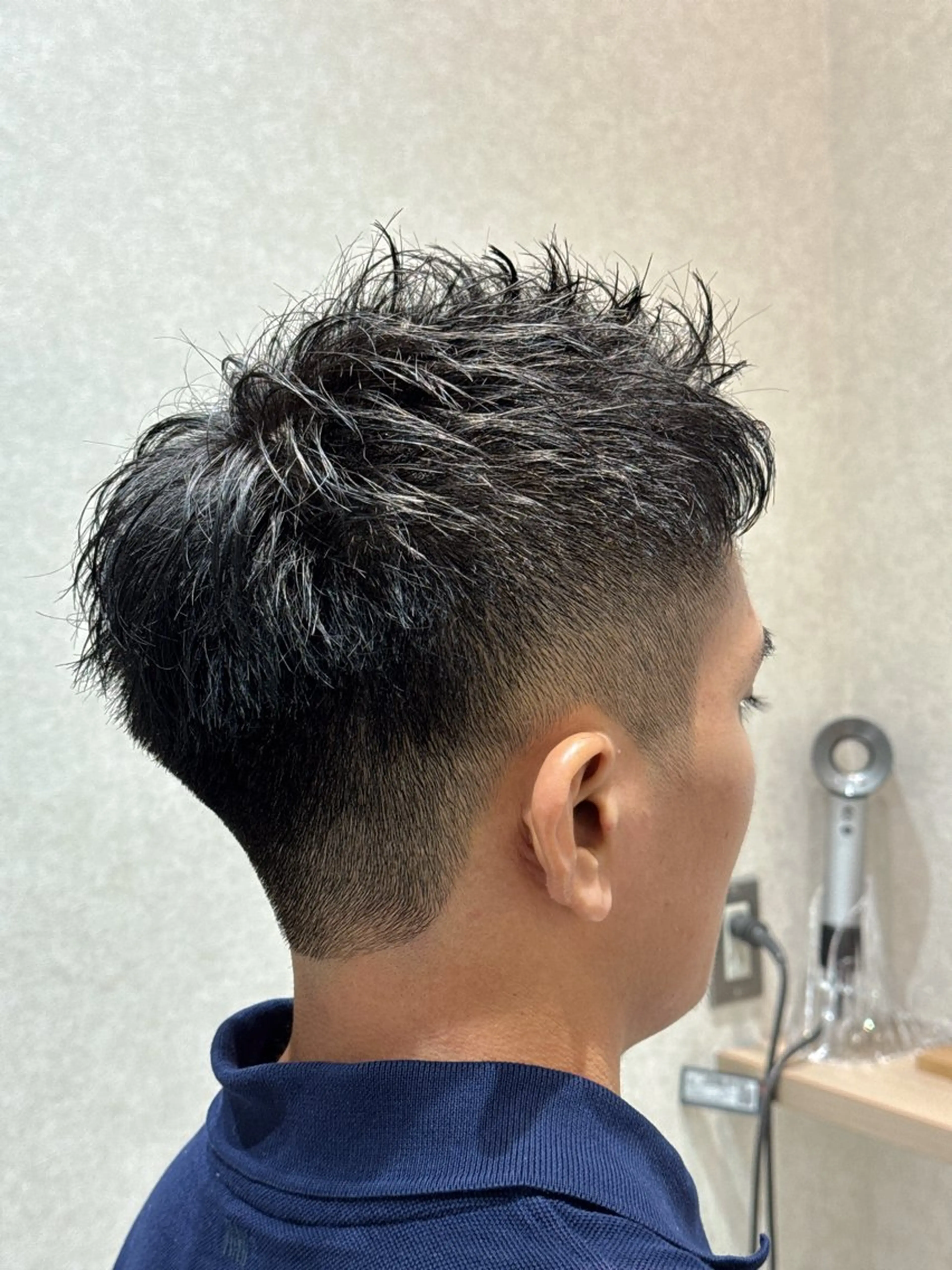 ショート メンズヘア特化 廣田和也のヘアスタイル