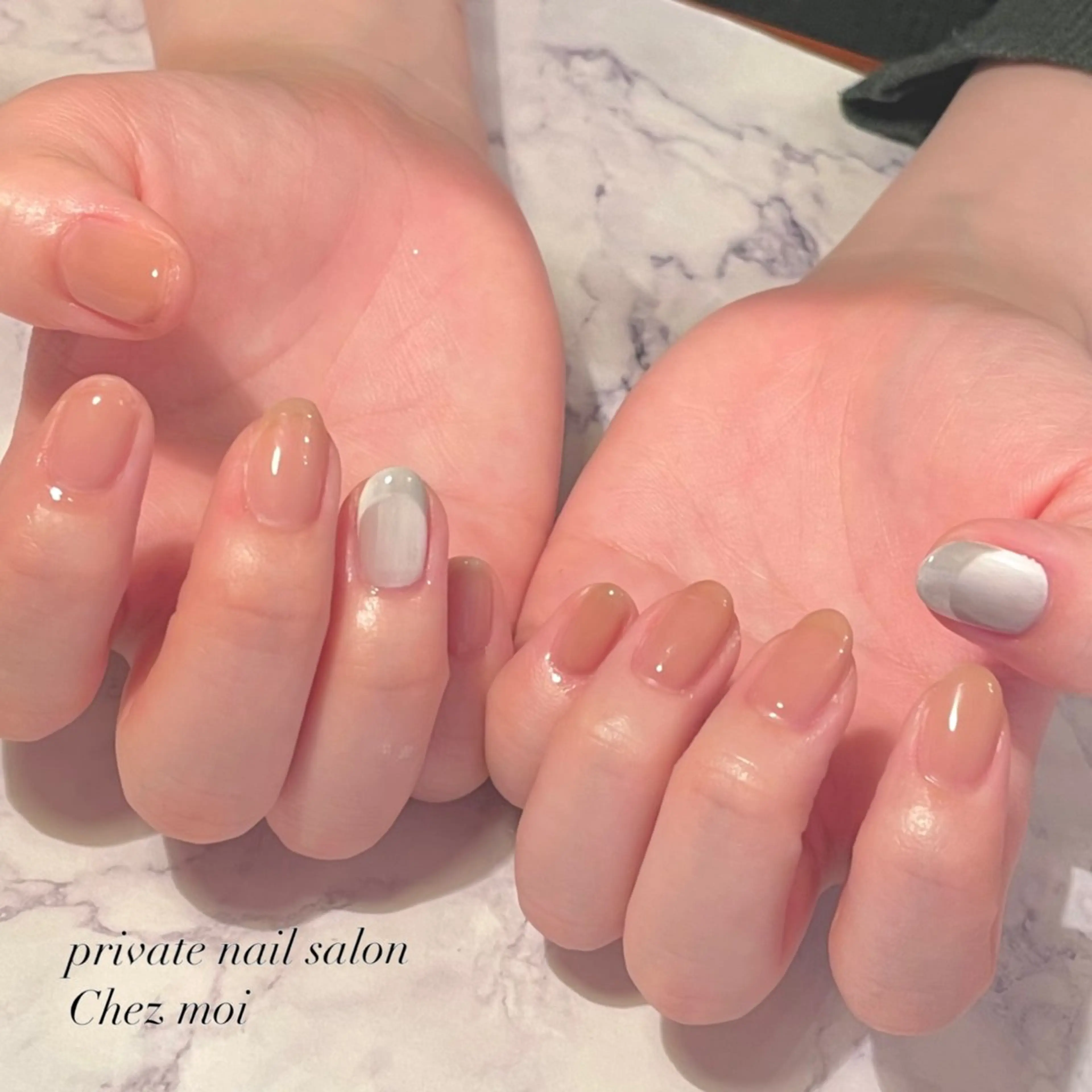 ネイル フレンチネイル オンブレフレンチ KOMINE TOMOKOのネイルデザイン