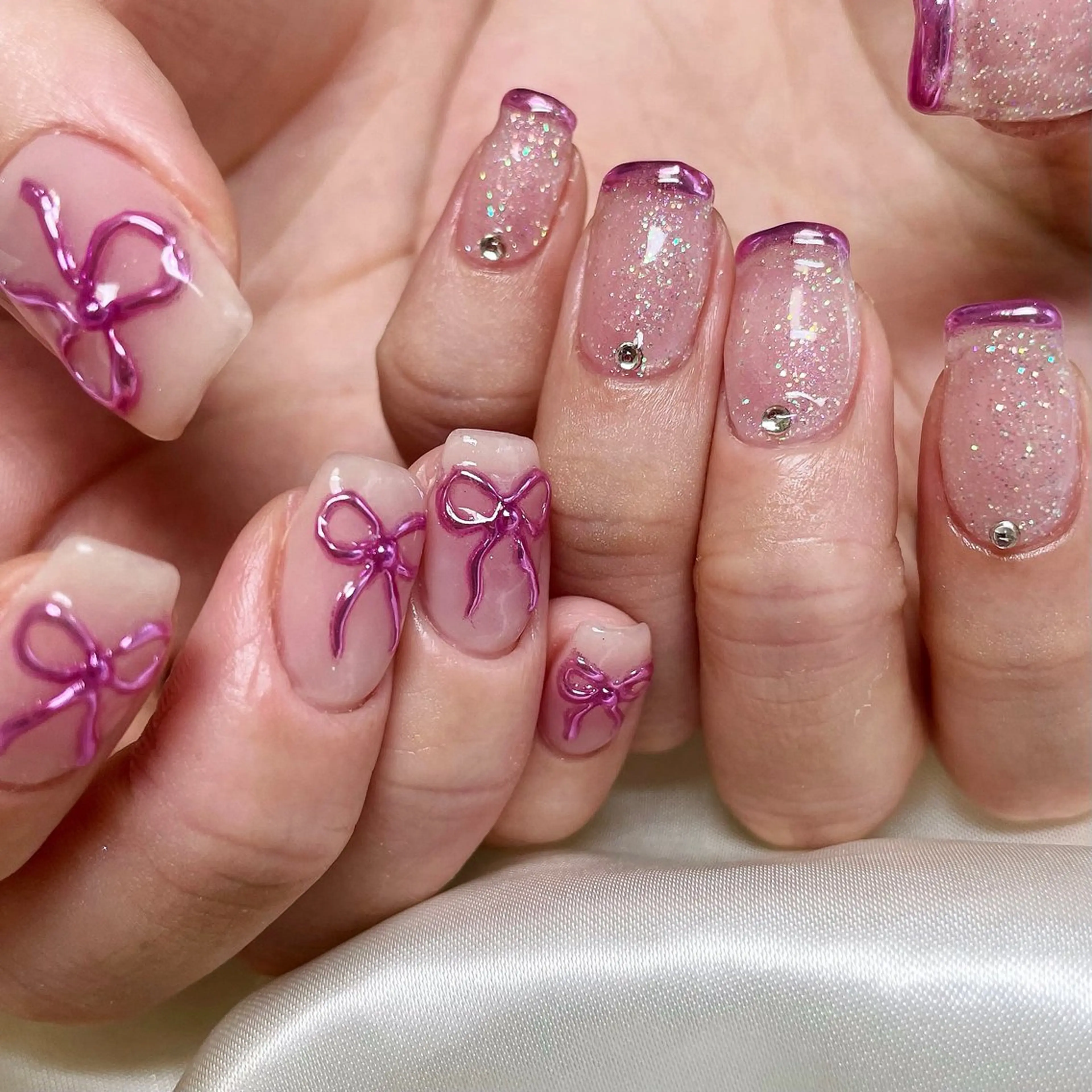 ネイル フレンチネイル ミラーネイル リボン シンプルネイル ハンドネイル NAIL BLISSのネイルデザイン