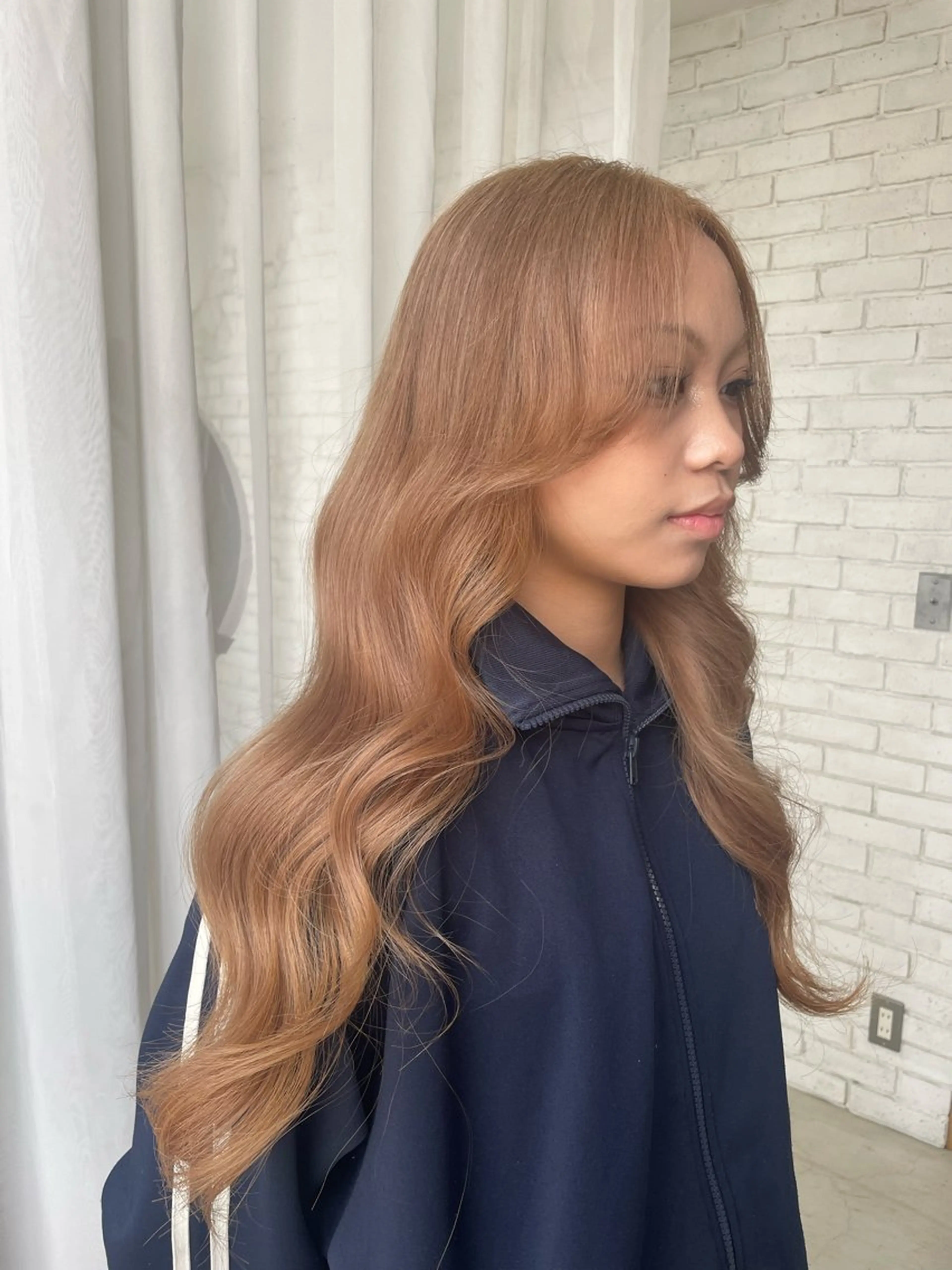 ロング カラー 艶ハイトーン👑♡ NATSUKIのヘアスタイル